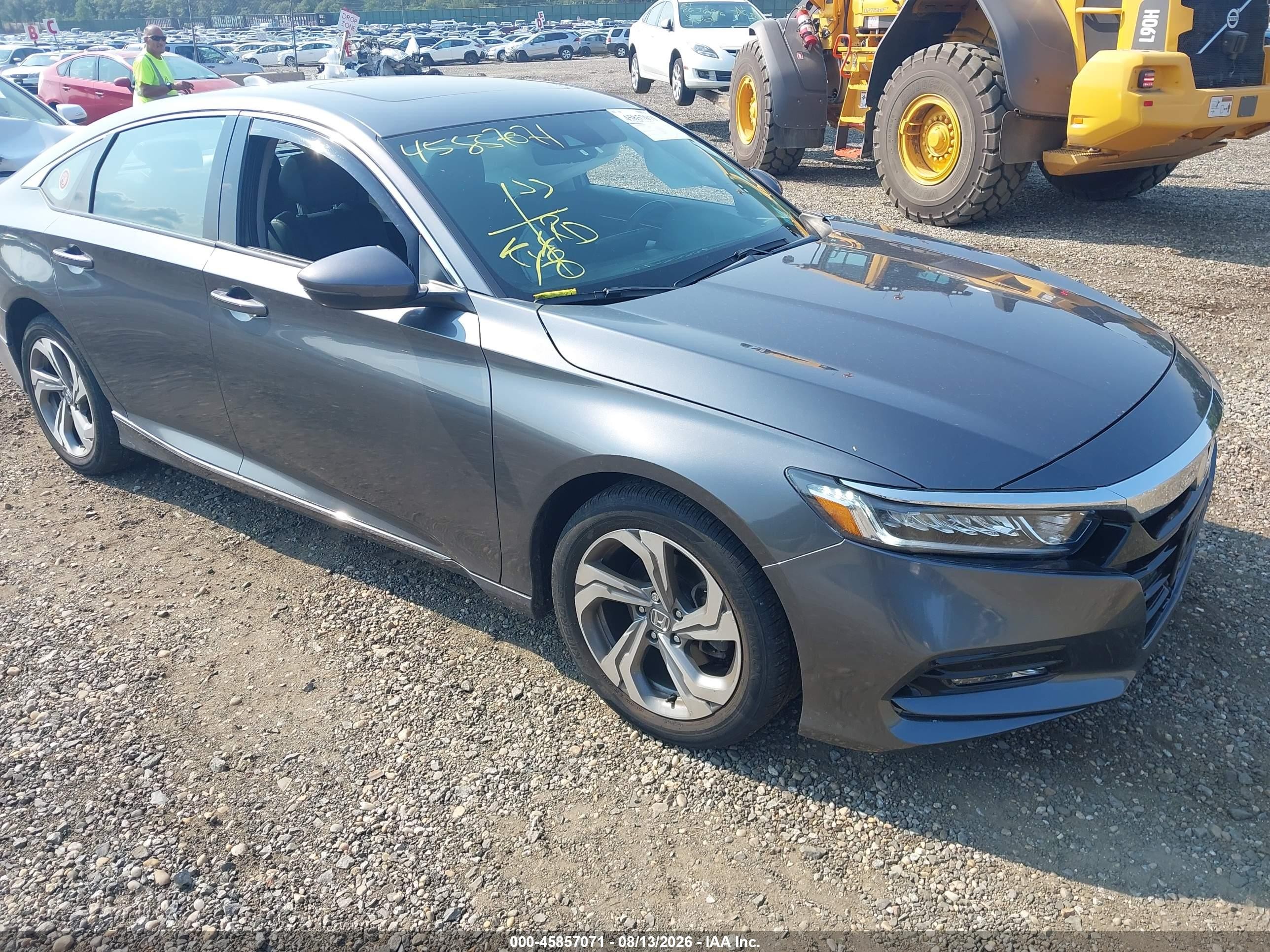 2019 Honda Accord VIN 1HGCV1F58KA063529 — IAAI salvage auction photo
