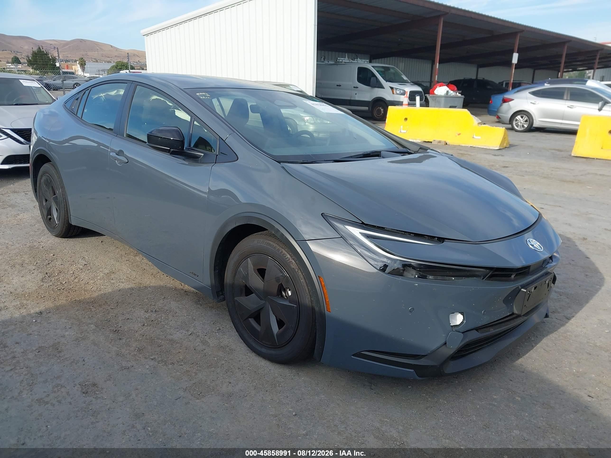 2024 Toyota Prius VIN JTDADABU5R3015507 — IAAI salvage auction photo