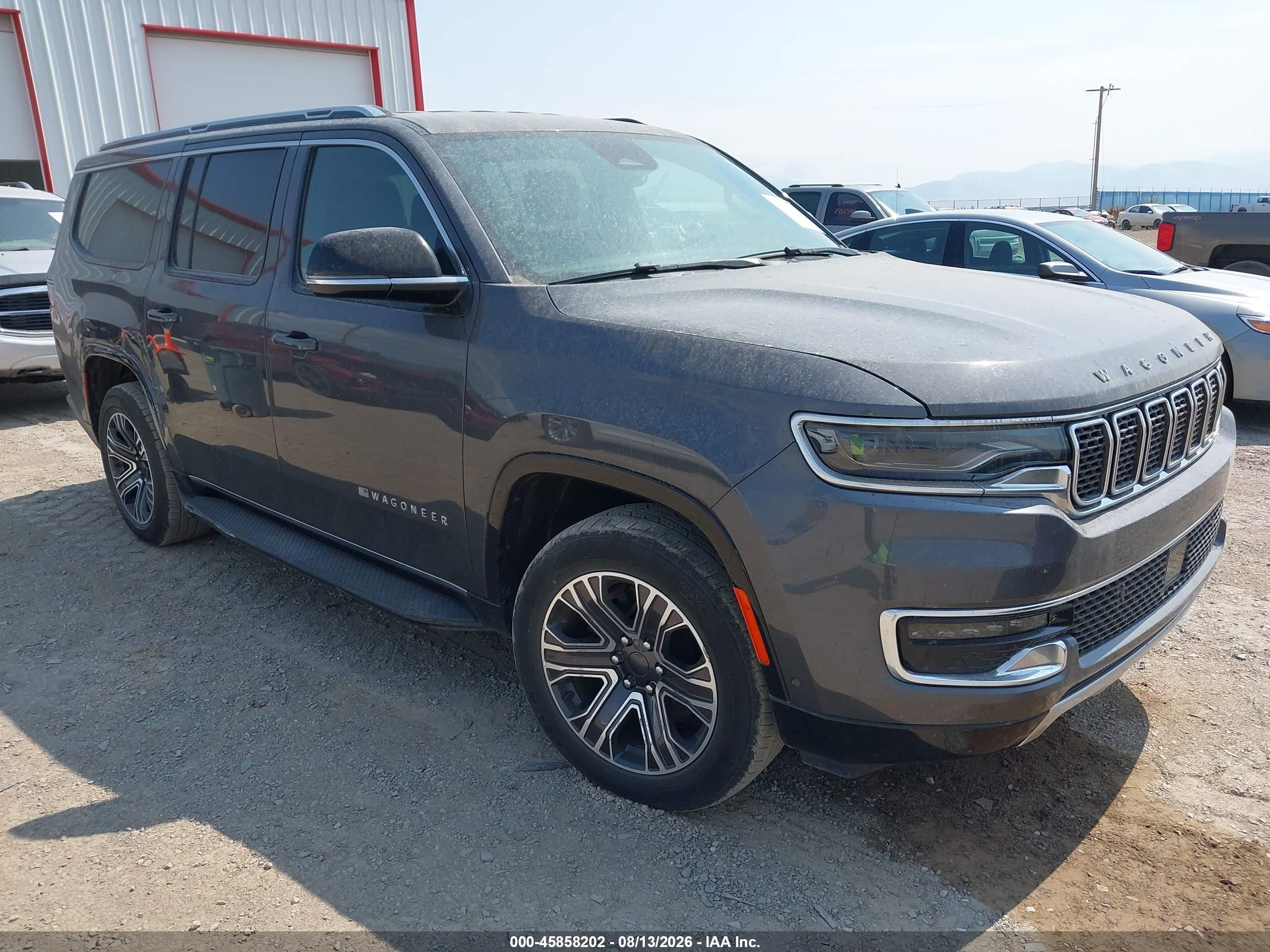 2024 Jeep Wagoneer VIN 1C4SJSBP0RS101875 — IAAI salvage auction photo