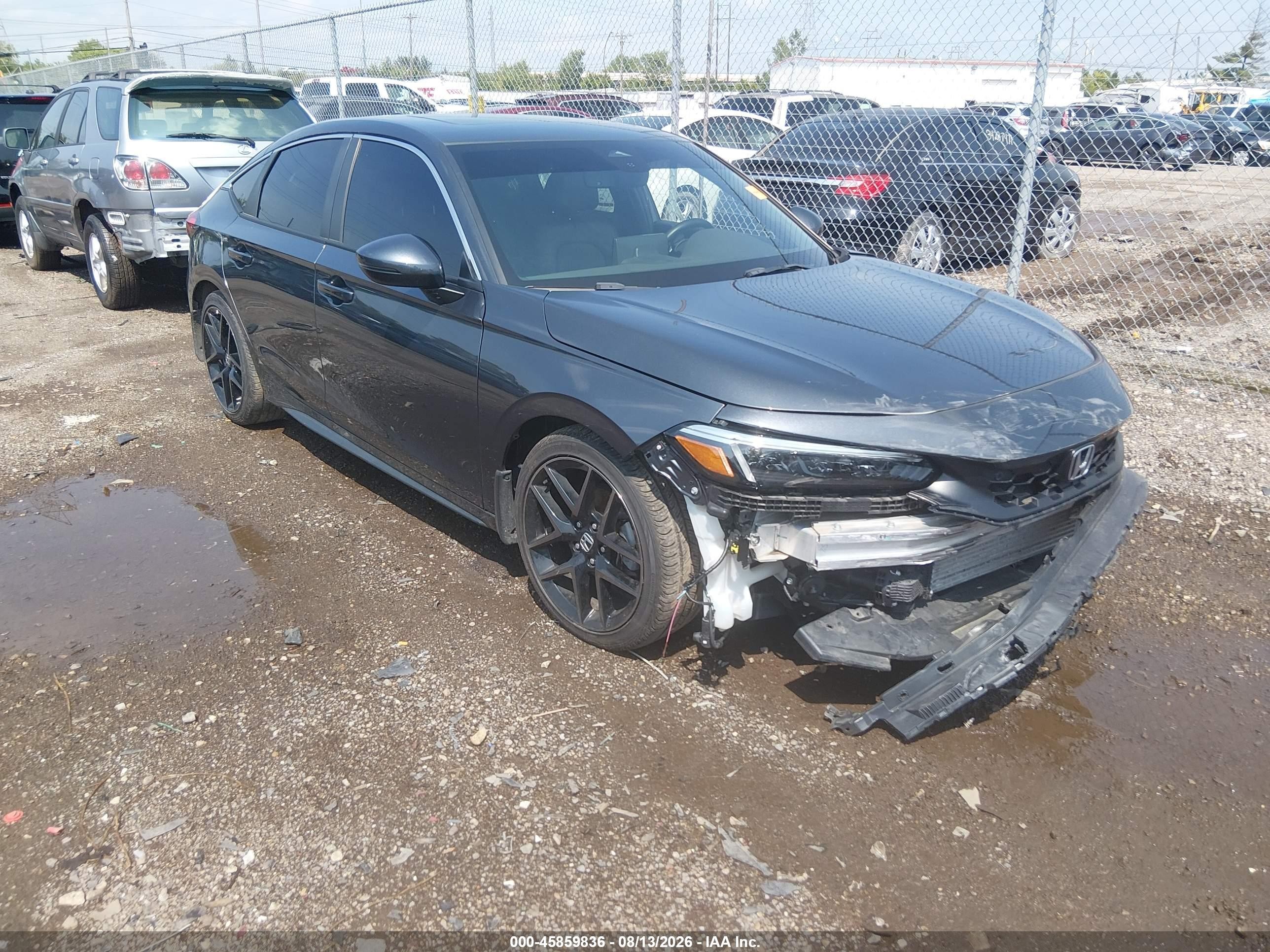 2024 Honda Civic VIN 19XFL1H85RE025904 — IAAI salvage auction photo