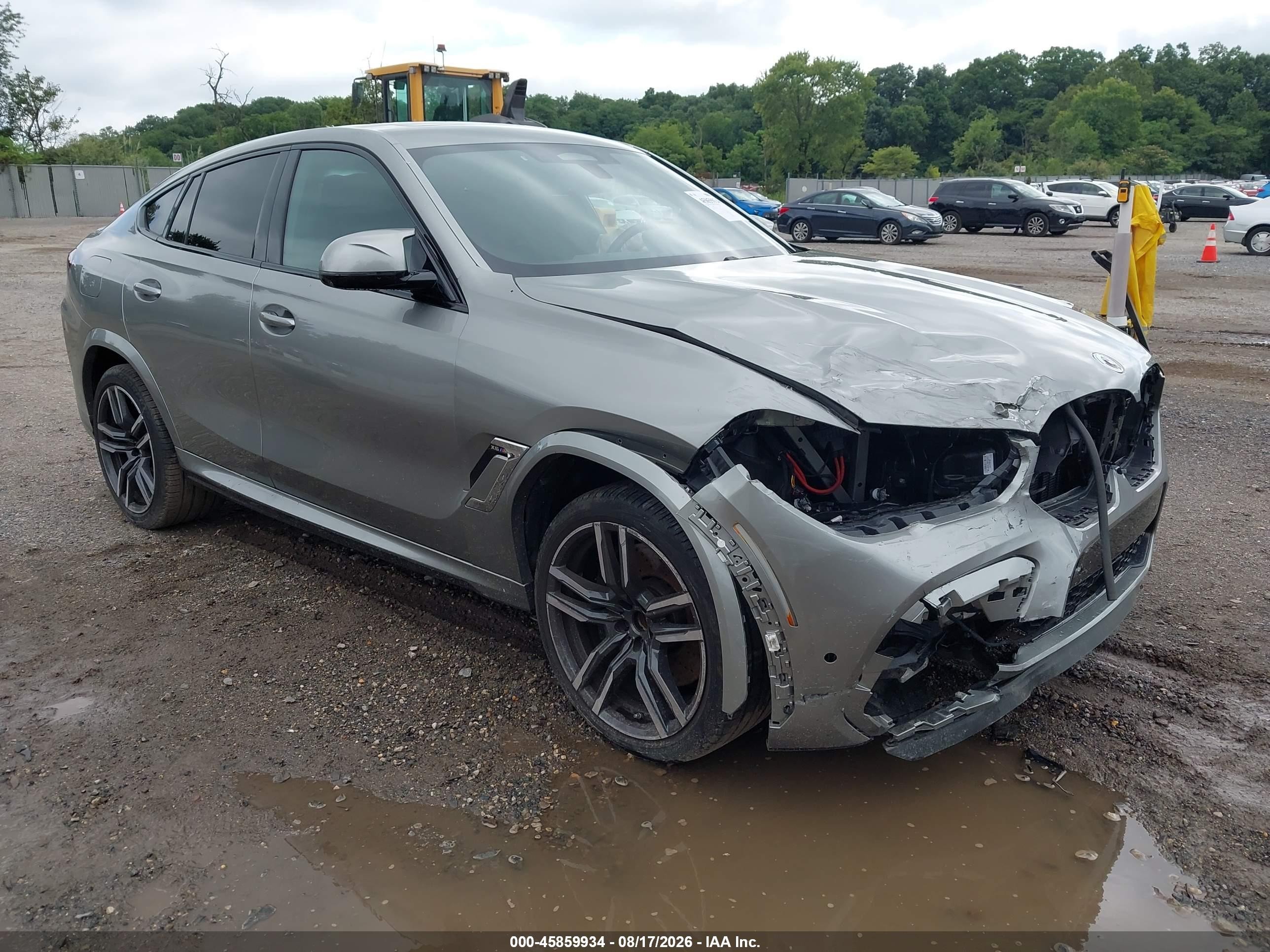 2023 BMW X6 VIN 5YMCY0C03P9R36144 — IAAI salvage auction photo