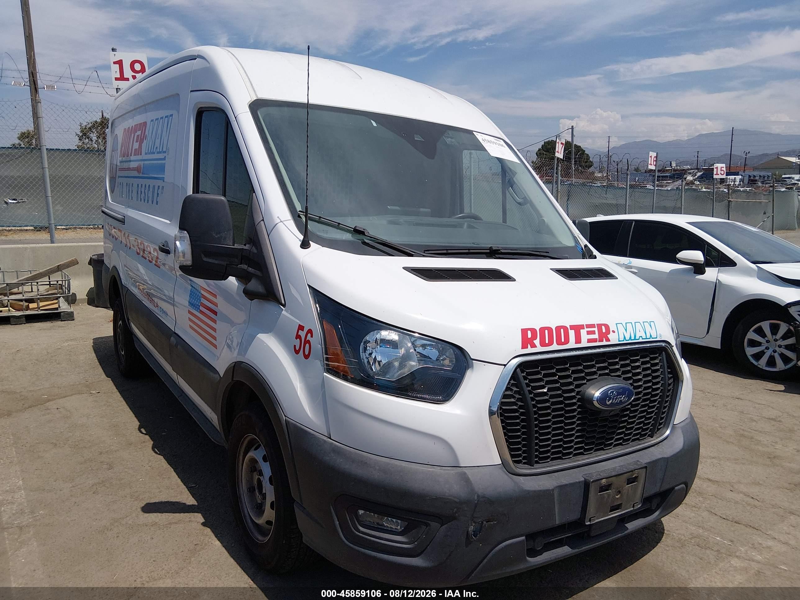 2022 Ford Transit-250 VIN 1FTBR1C82NKA66728 — IAAI salvage auction photo