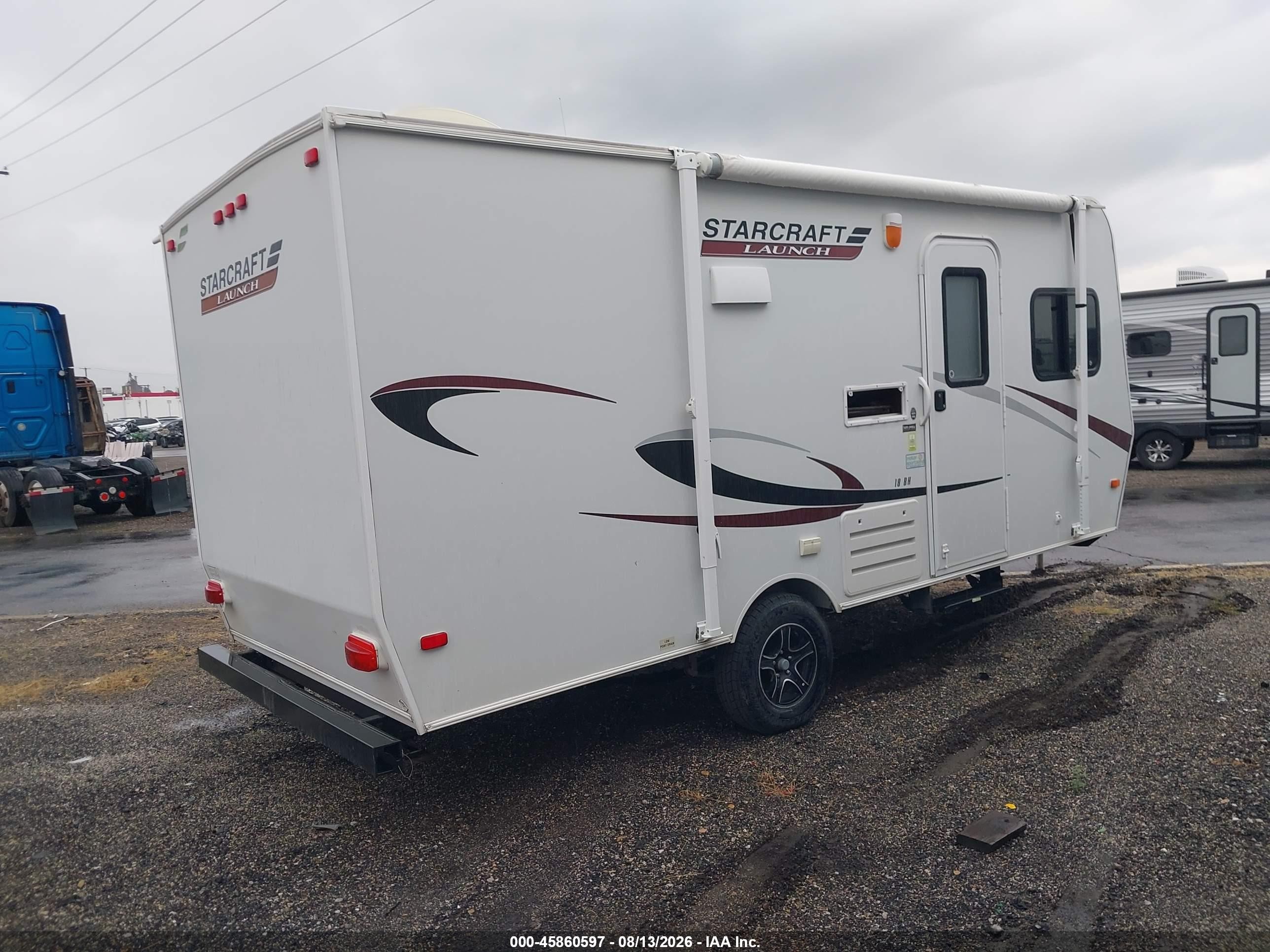 2012 Starcraft Launch VIN 1SABS0AJ9C2JW5087 IAAI salvage auction — Side, Salvage (Utah), sold $1,525 on 2026-09-09 (photo 4)