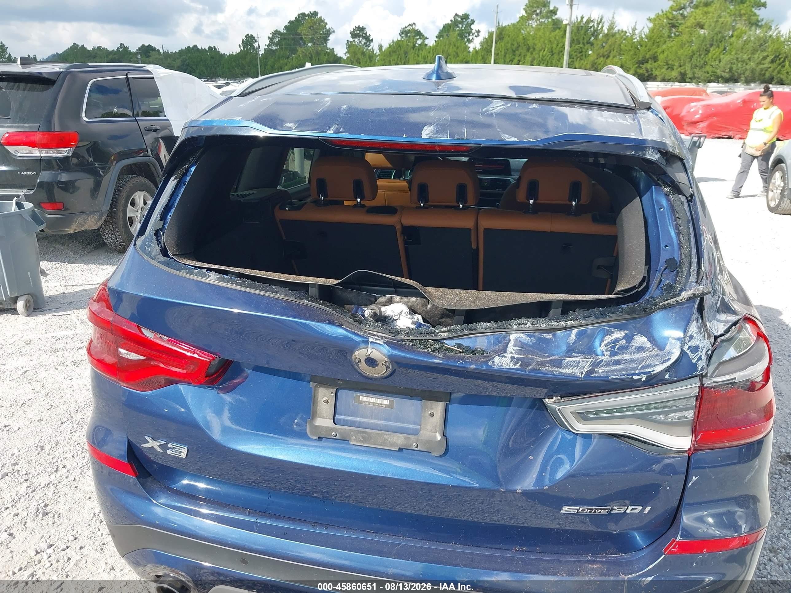 2021 BMW X3 VIN 5UXTY3C03M9H50935 IAAI salvage auction — Storm Damage, Rebuildable (Florida), sold $8,000 on 2026-09-04 (photo 6)