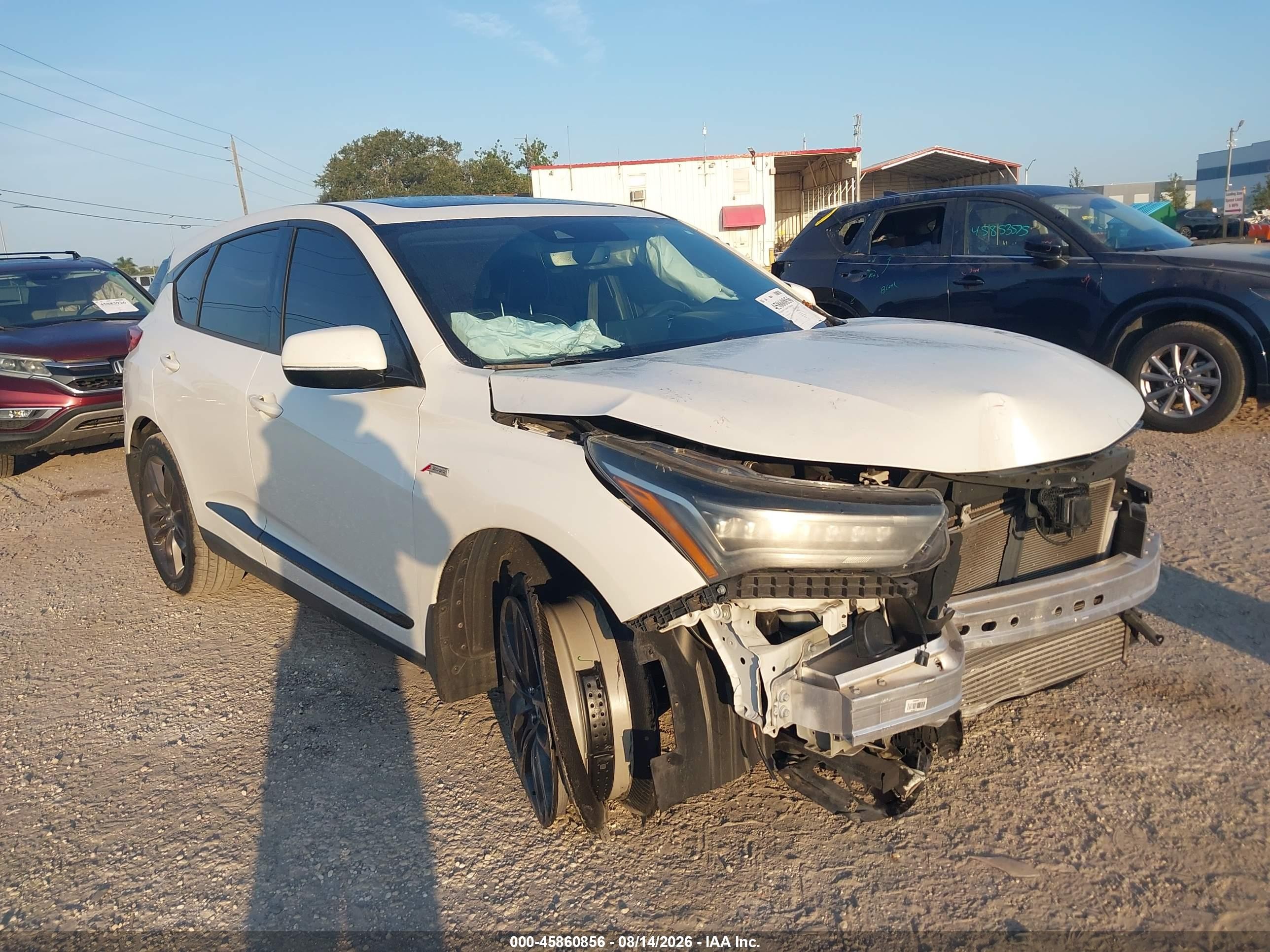 2019 Acura Rdx VIN 5J8TC1H66KL016693 IAAI salvage auction — Unknown, Rebuildable (Florida), sold $4,000 on 2026-09-25 (photo 1)