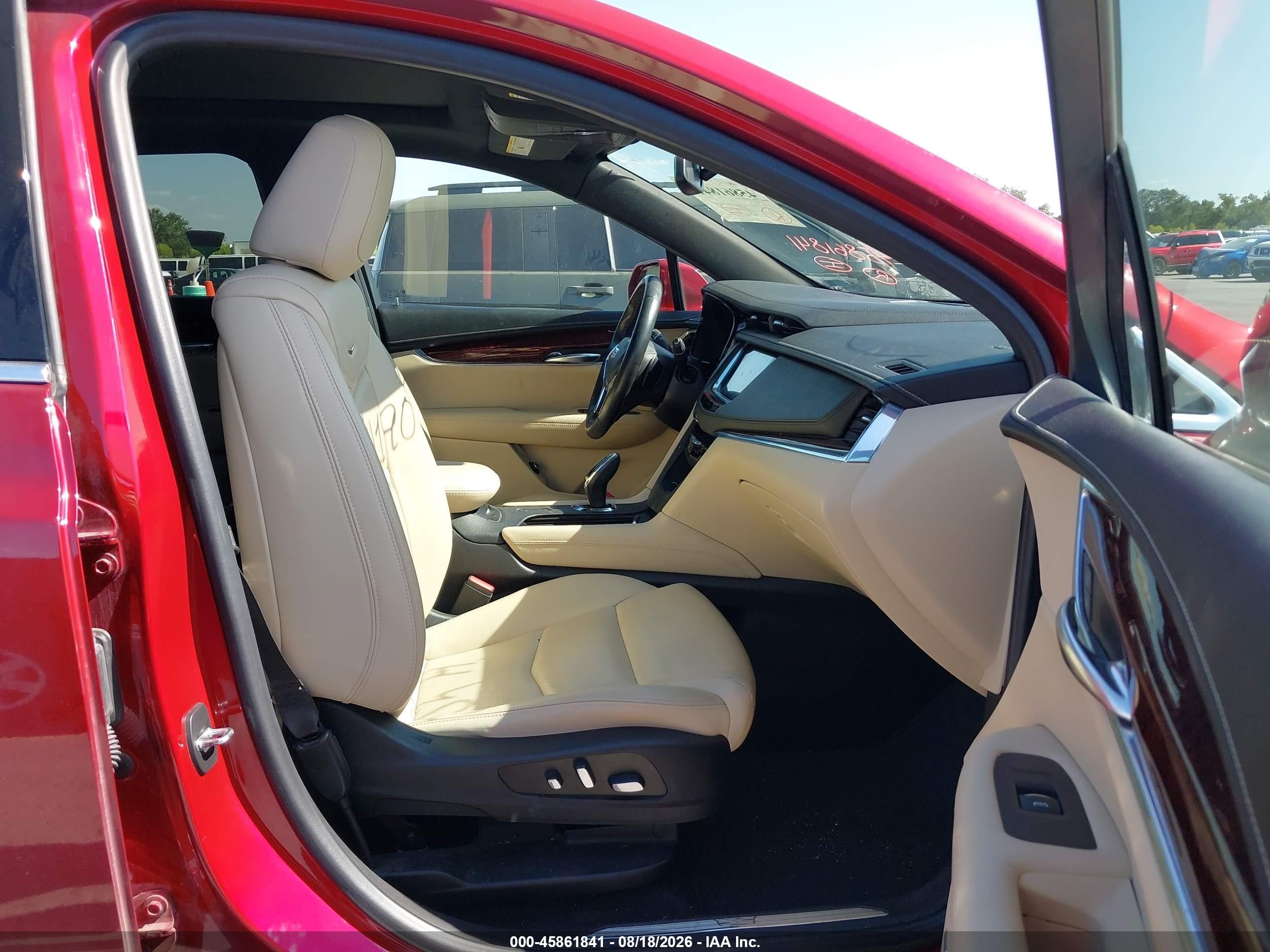 2019 Cadillac Xt5 VIN 1GYKNERS2KZ289015 IAAI salvage auction — Unknown, Original (Texas), sold $7,100 on 2026-09-19 (photo 5)