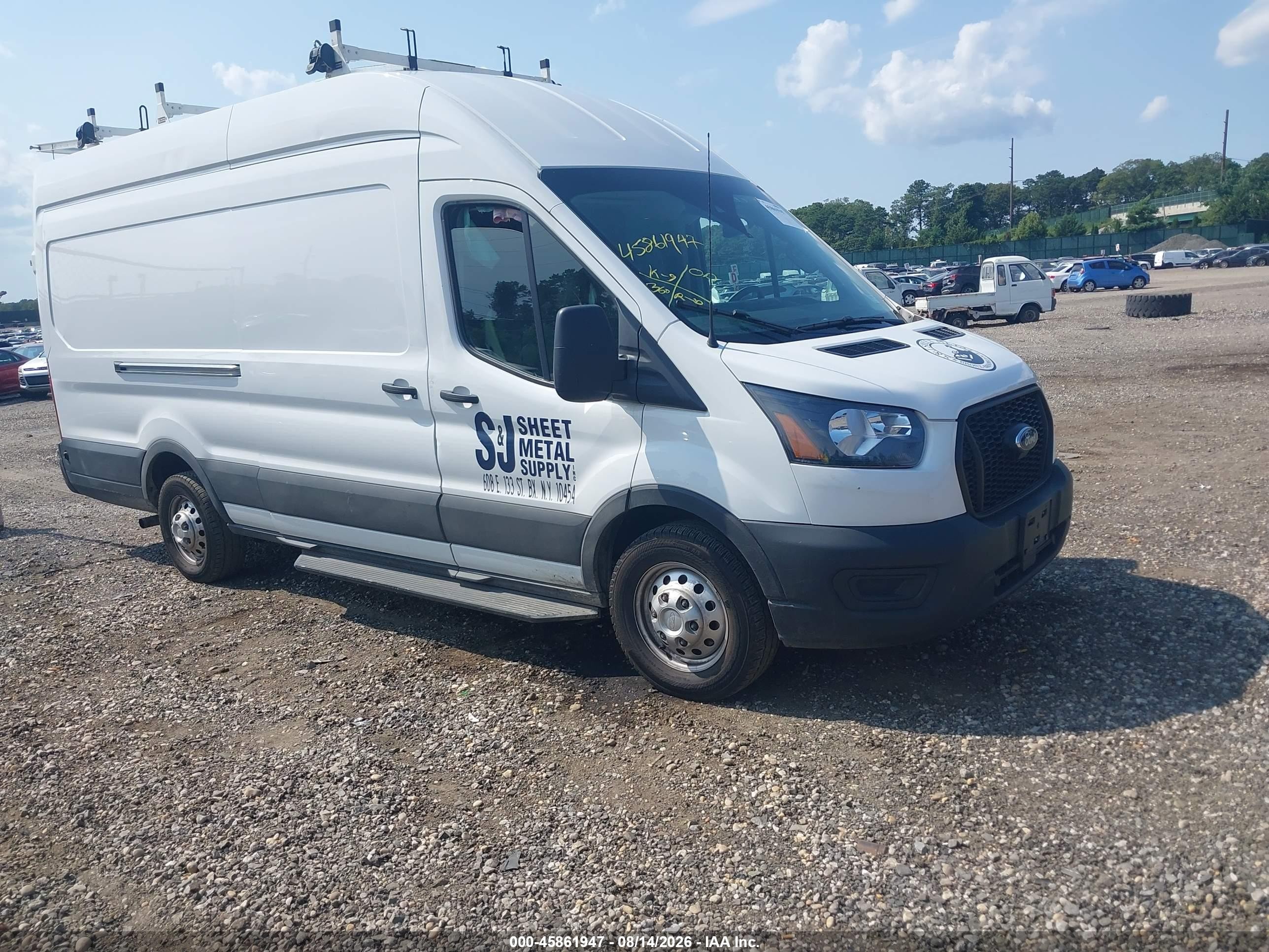 2024 Ford Transit-350 VIN 1FTBW3U88RKA20488 — IAAI salvage auction photo