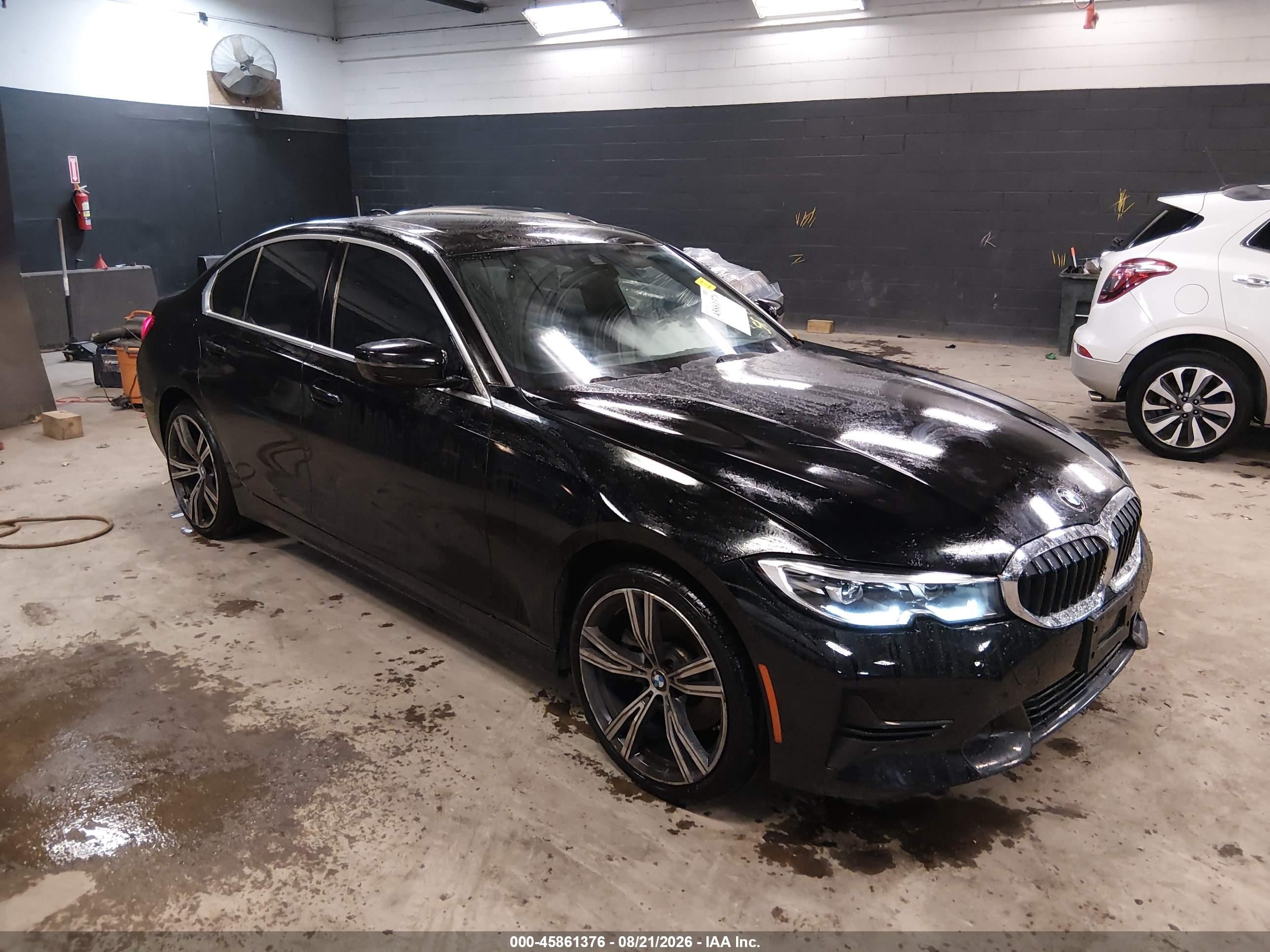 2020 BMW 3 Series VIN 3MW5R7J06L8B13347 — IAAI salvage auction photo