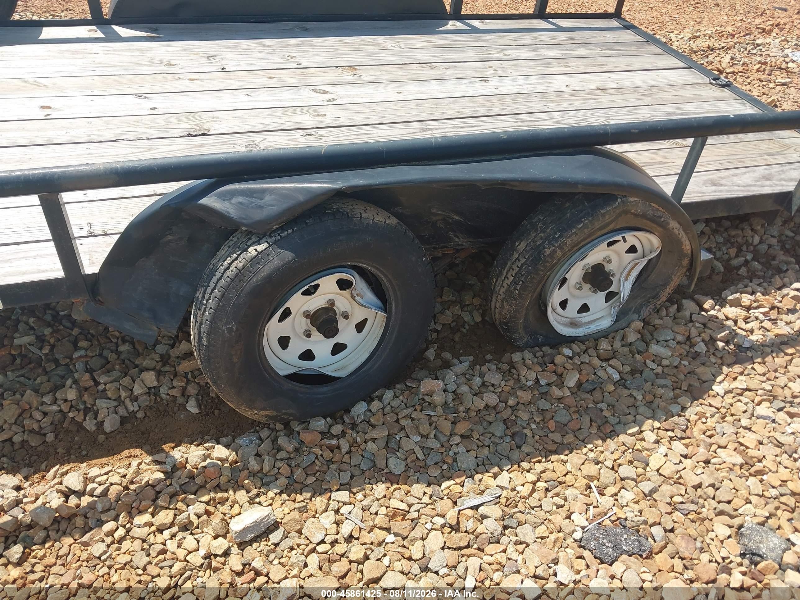 2016 Big Tex Trailer Co Inc Big Tex Trailer Co Inc VIN 16VNX1629G3072523 IAAI salvage auction — Side, Bill Of Sale (Georgia), sold $1,000 on 2026-09-14 (photo 7)