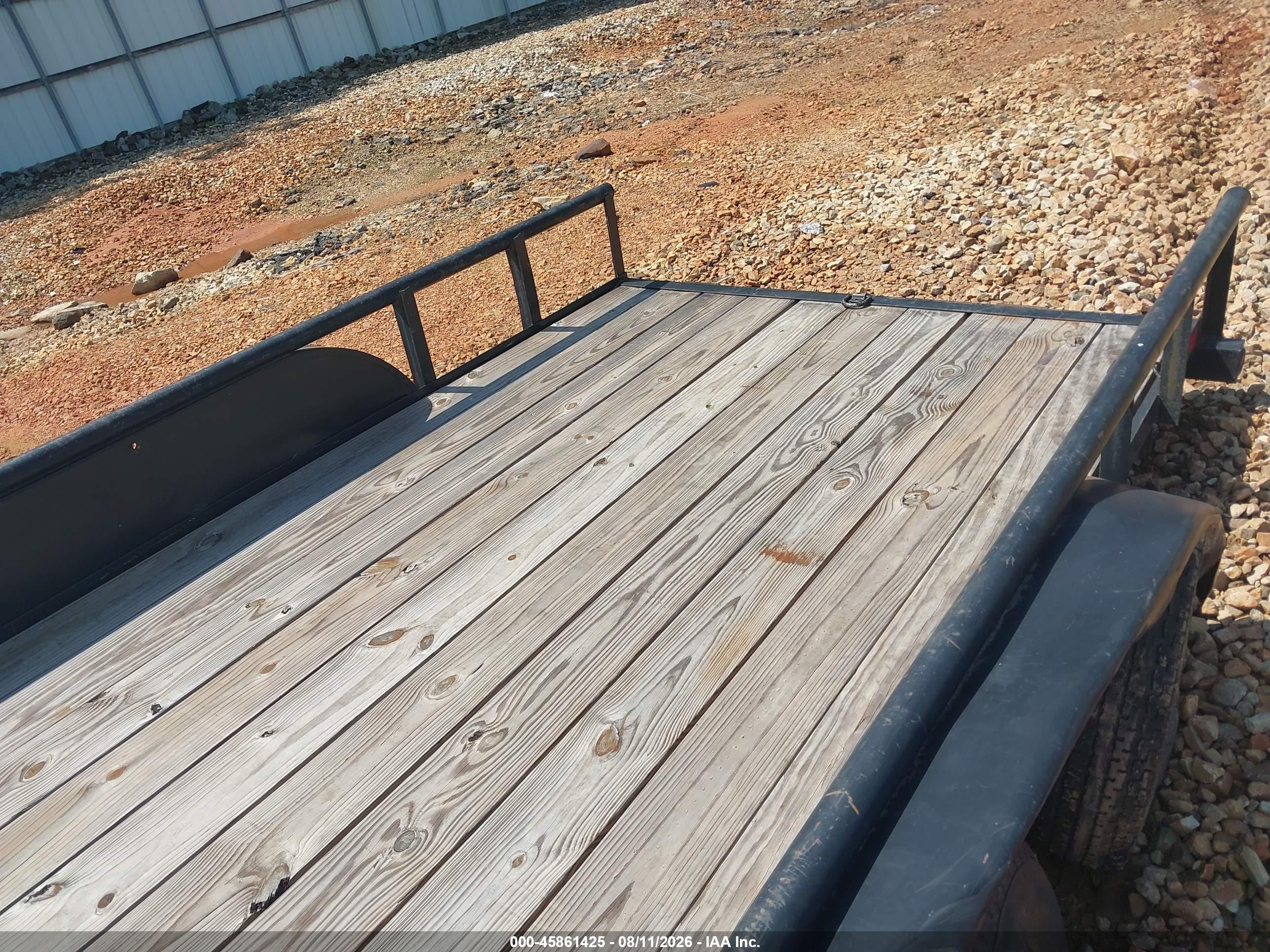 2016 Big Tex Trailer Co Inc Big Tex Trailer Co Inc VIN 16VNX1629G3072523 IAAI salvage auction — Side, Bill Of Sale (Georgia), sold $1,000 on 2026-09-14 (photo 8)