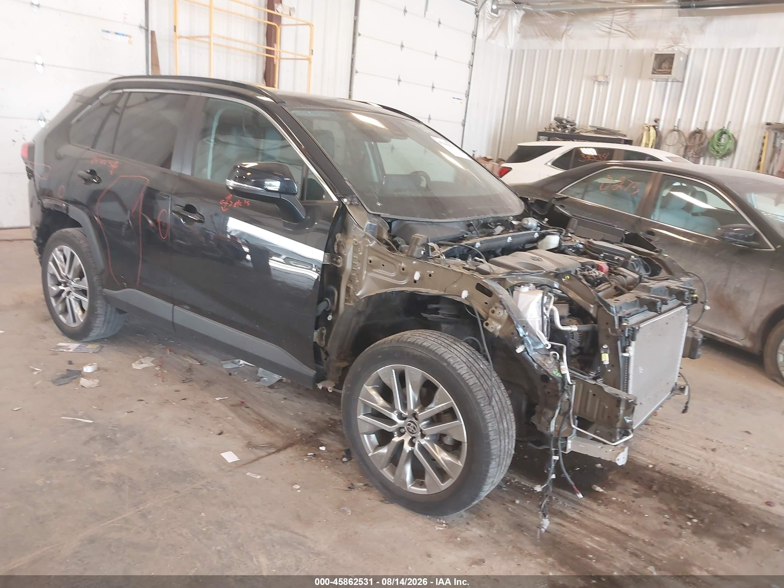 2023 Toyota RAV4 VIN 2T3A1RFV3PW379736 — IAAI salvage auction photo