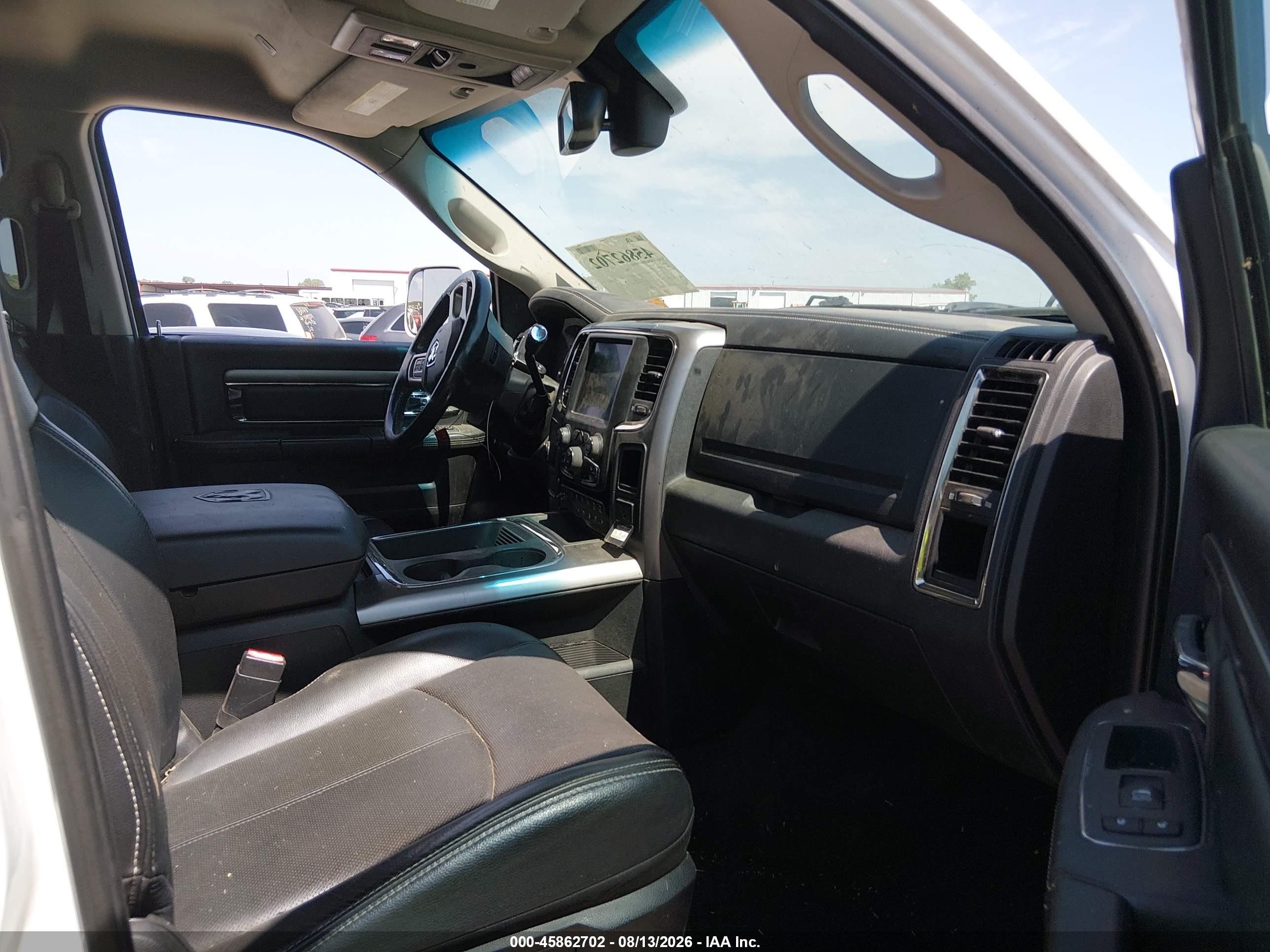 2018 Ram 2500 VIN 3C6UR5NL7JG273495 IAAI salvage auction — Side, Clear (Oklahoma), sold $12,100 on 2026-09-30 (photo 5)