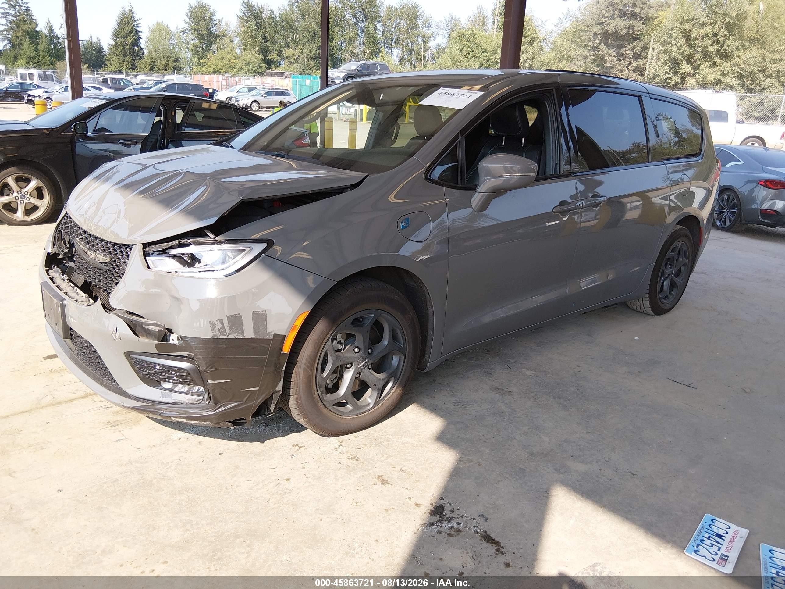 2022 Chrysler Pacifica VIN 2C4RC1L70NR119449 IAAI salvage auction — Front End, Bill Of Sale (Washington), sold $9,100 on 2026-09-13 (photo 2)