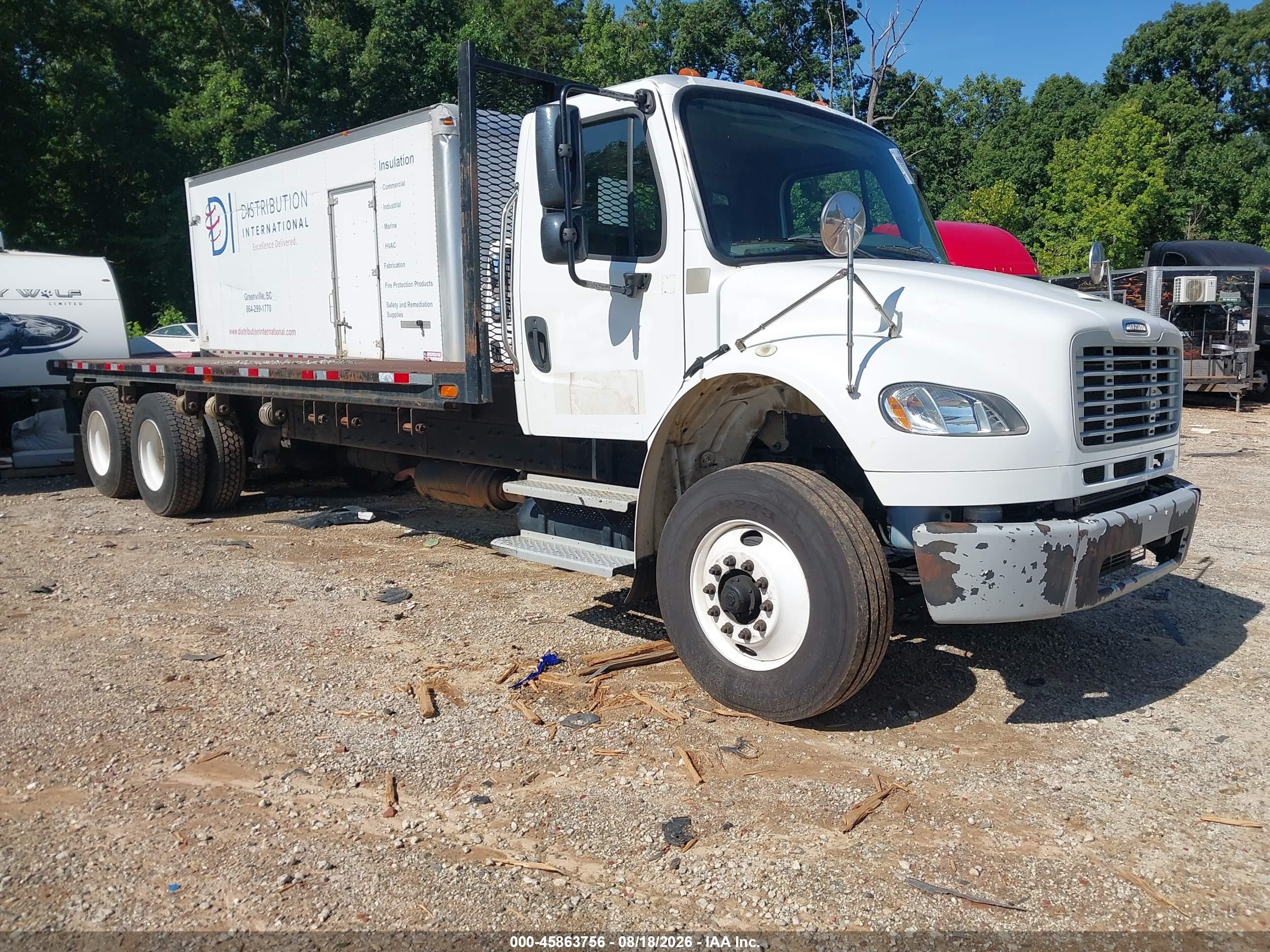 2016 Freightliner M2 106 VIN 1FVHCYCY8GHHB6234 — IAAI salvage auction photo