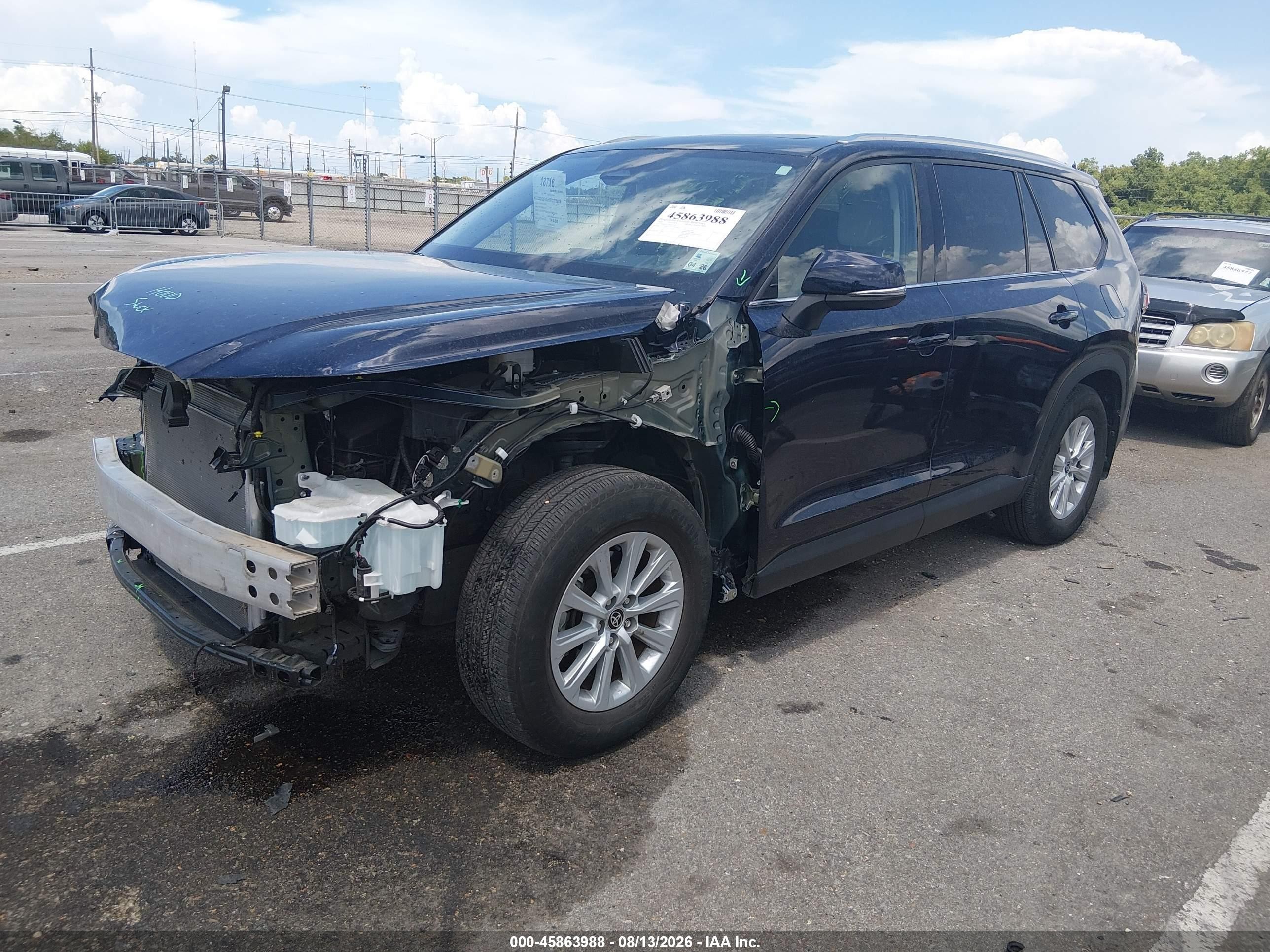 2024 Toyota Highlander VIN 5TDAAAA54RS011062 IAAI salvage auction — Front End, Salvage (Louisiana), sold $19,500 on 2026-09-05 (photo 2)