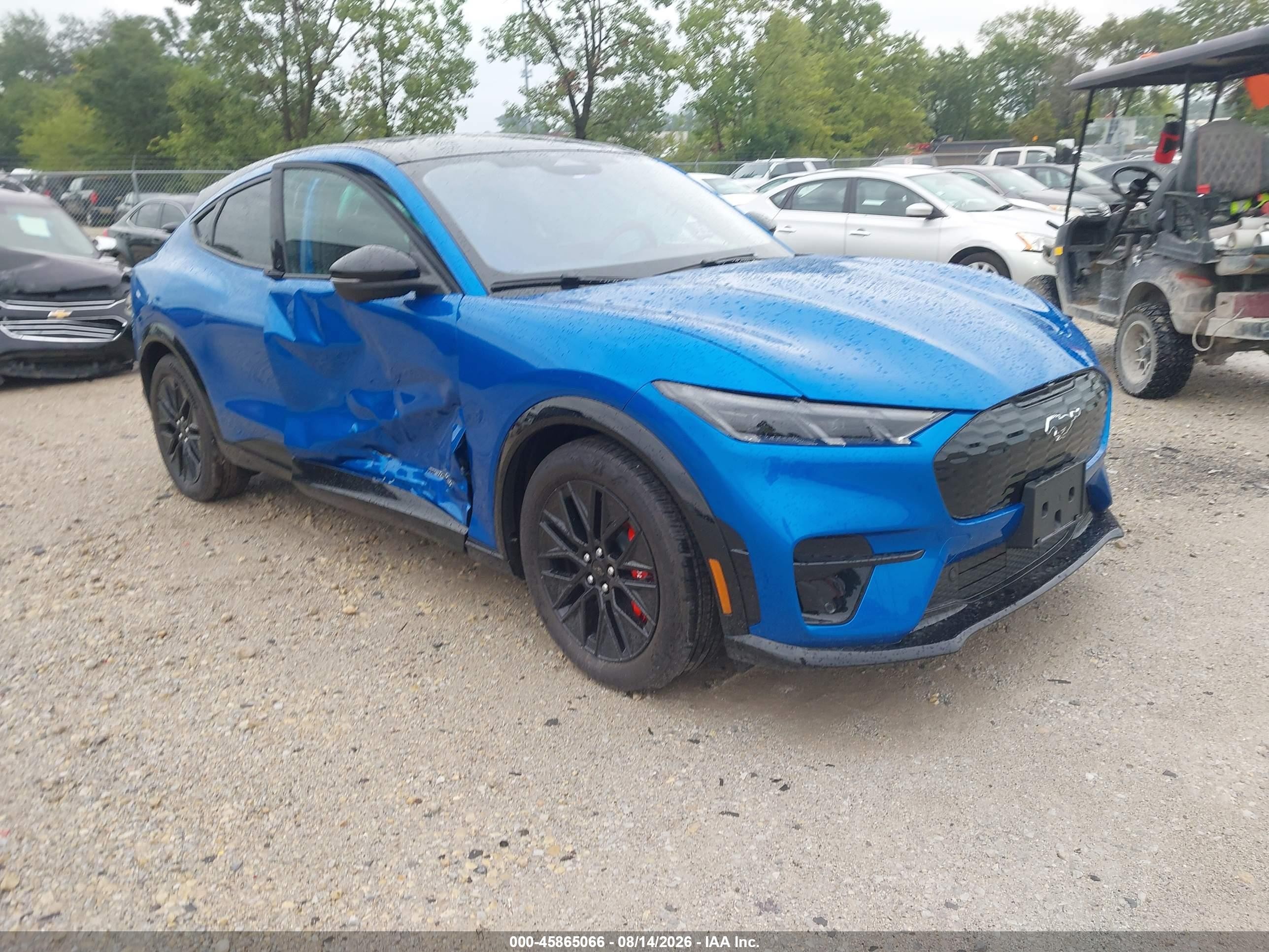 2025 Ford Mustang Mach-E VIN 3FMTK3SU0SMA52779 — IAAI salvage auction photo