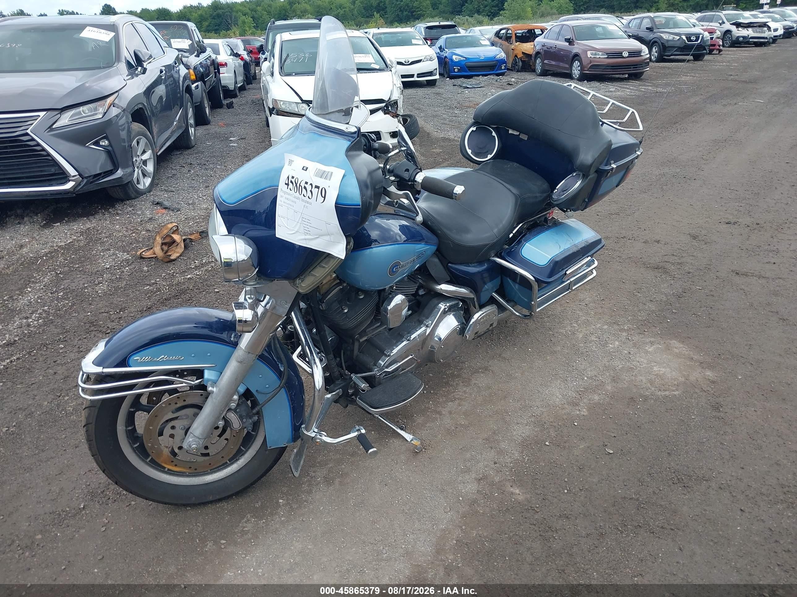 2007 Harley-davidson Fltc ultra VIN 1HD1FL41X7Y651718 IAAI salvage auction — Side, Salvage (Ohio), sold $650 on 2026-09-08 (photo 2)