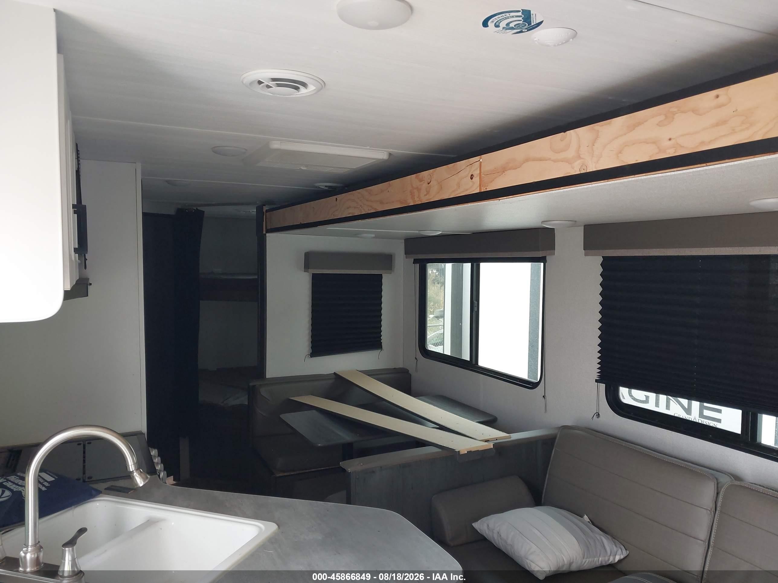 2022 Keystone Rv Other VIN 4YDTH1M2XNN249288 IAAI salvage auction — Top/Roof, Clear (Montana), sold $5,000 on 2026-09-23 (photo 5)