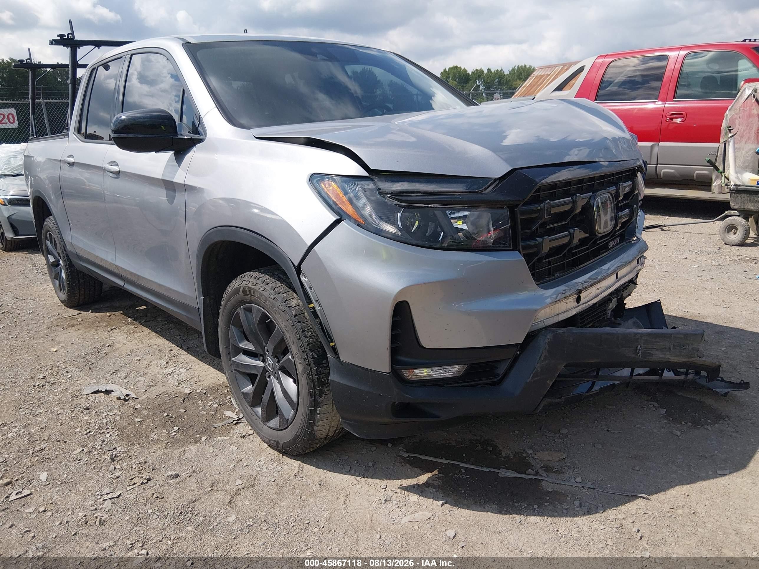 2024 Honda Ridgeline VIN 5FPYK3F16RB019527 — IAAI salvage auction photo