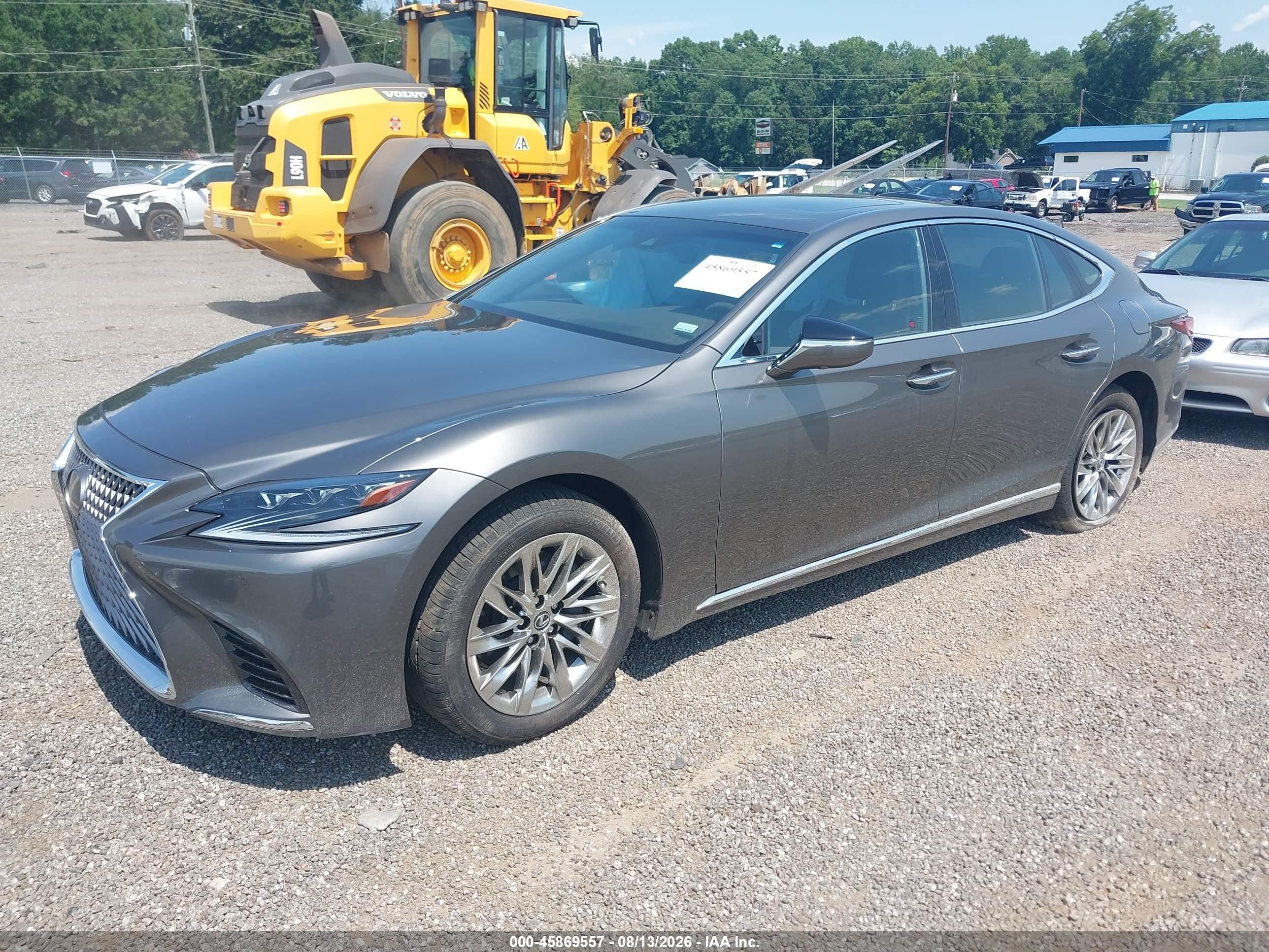 2018 Lexus Ls VIN JTHB51FF8J5003551 IAAI salvage auction — Side, Salvage (South Carolina), sold $17,300 on 2026-09-16 (photo 2)