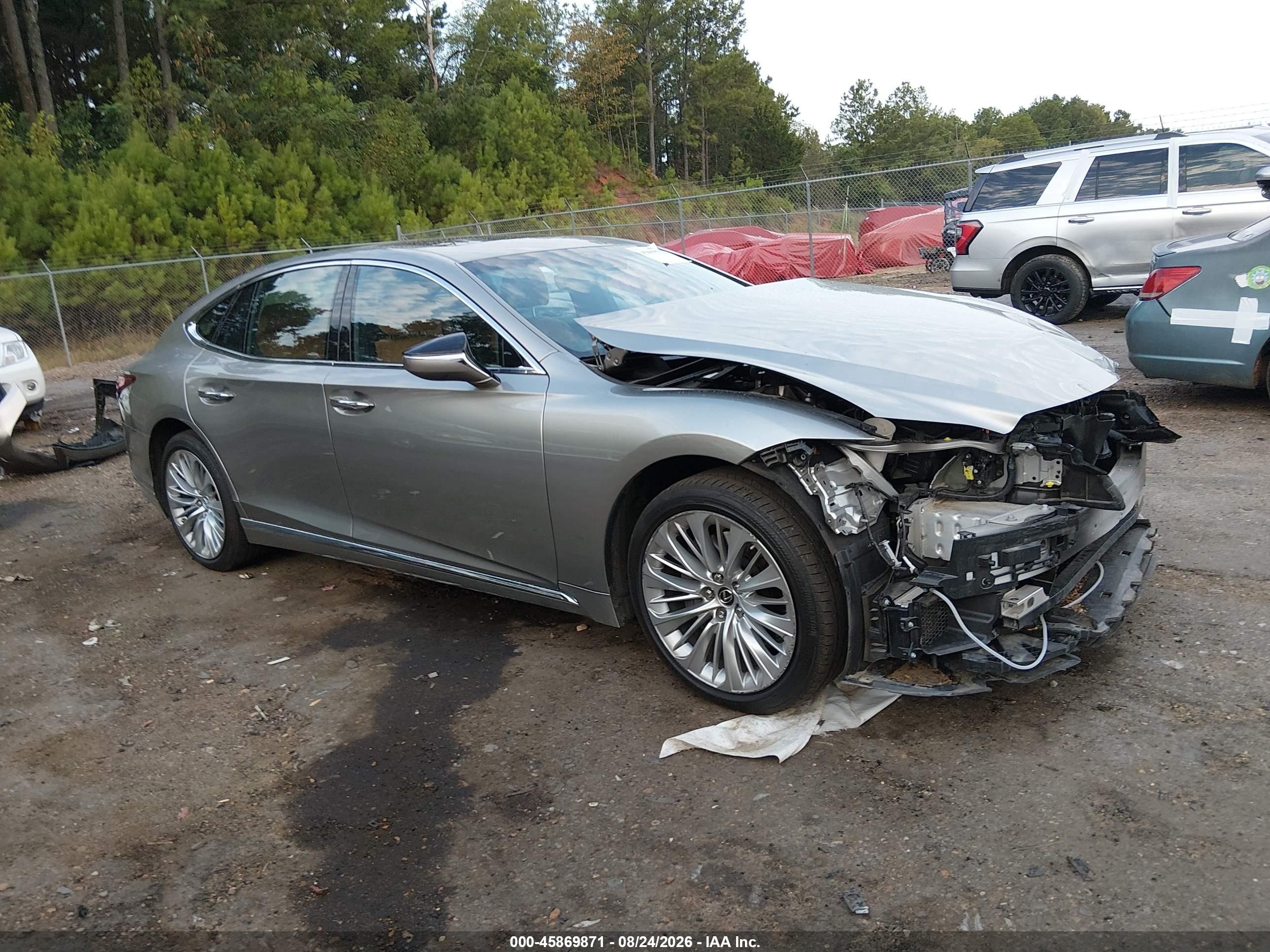 2021 Lexus LS 500 VIN JTHD51FF7M5014201 — IAAI salvage auction photo