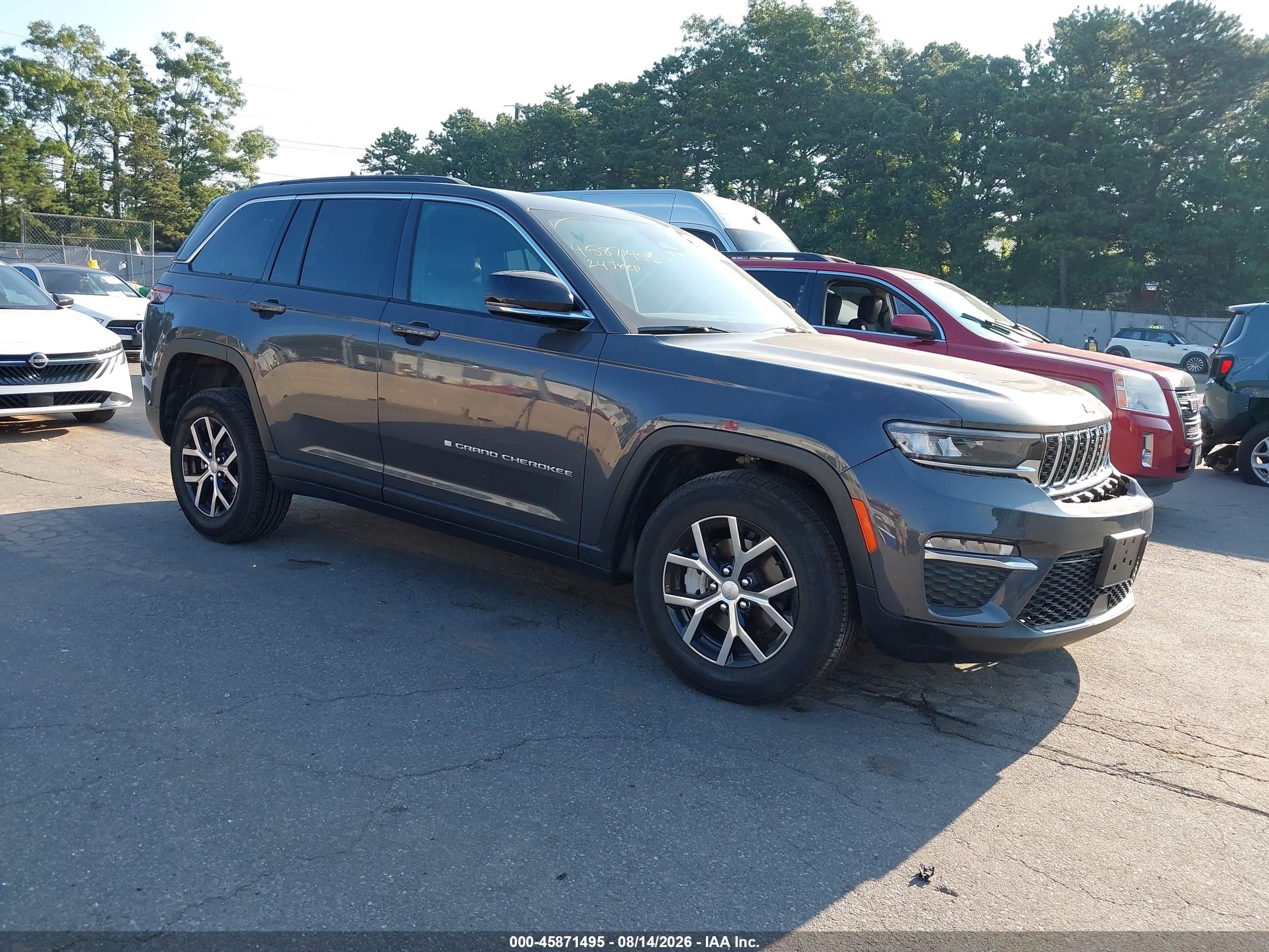 2024 Jeep Grand Cherokee VIN 1C4RJHBG1RC224645 — IAAI salvage auction photo