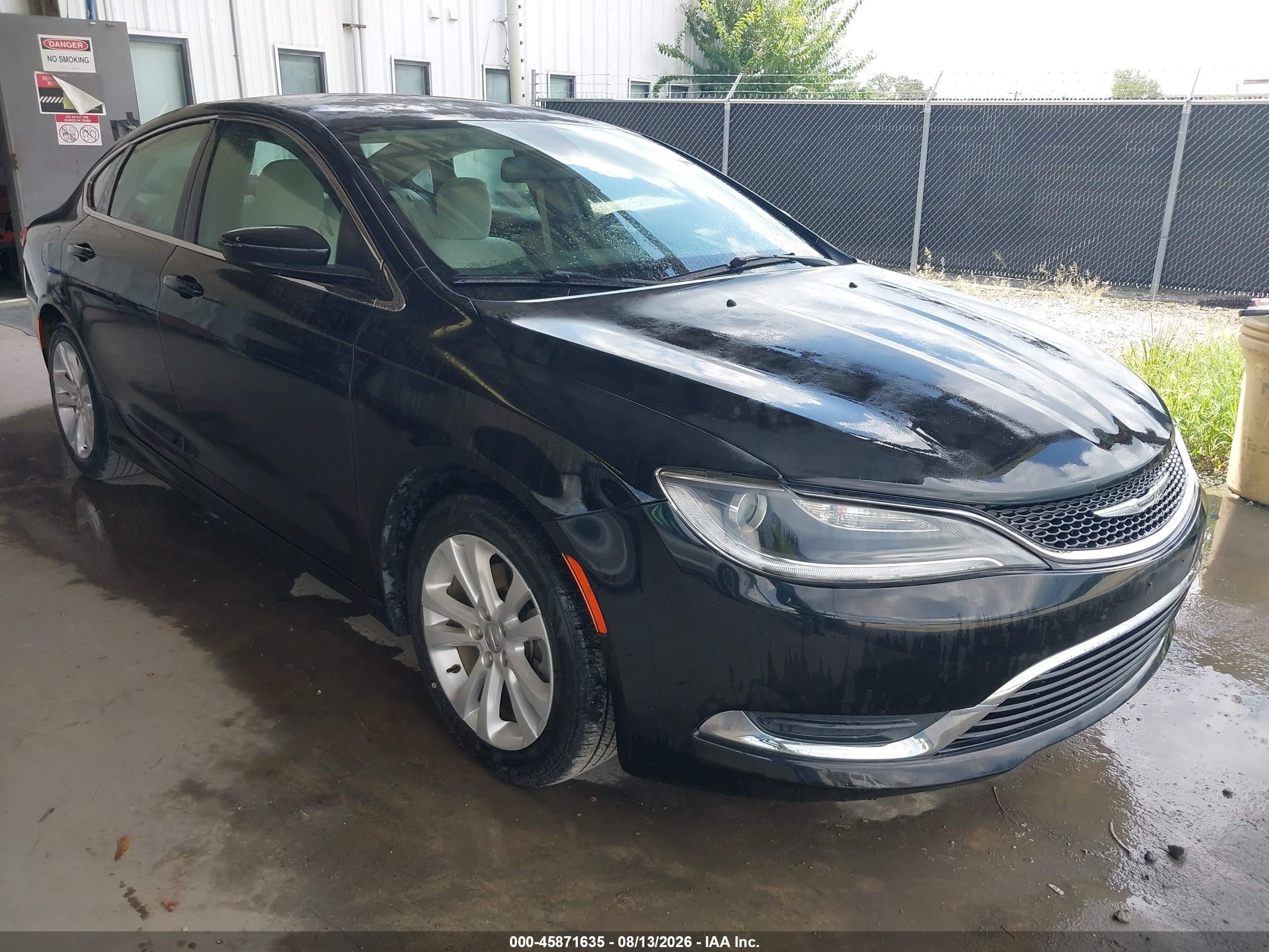 2016 Chrysler 200 VIN 1C3CCCABXGN181292 — IAAI salvage auction photo