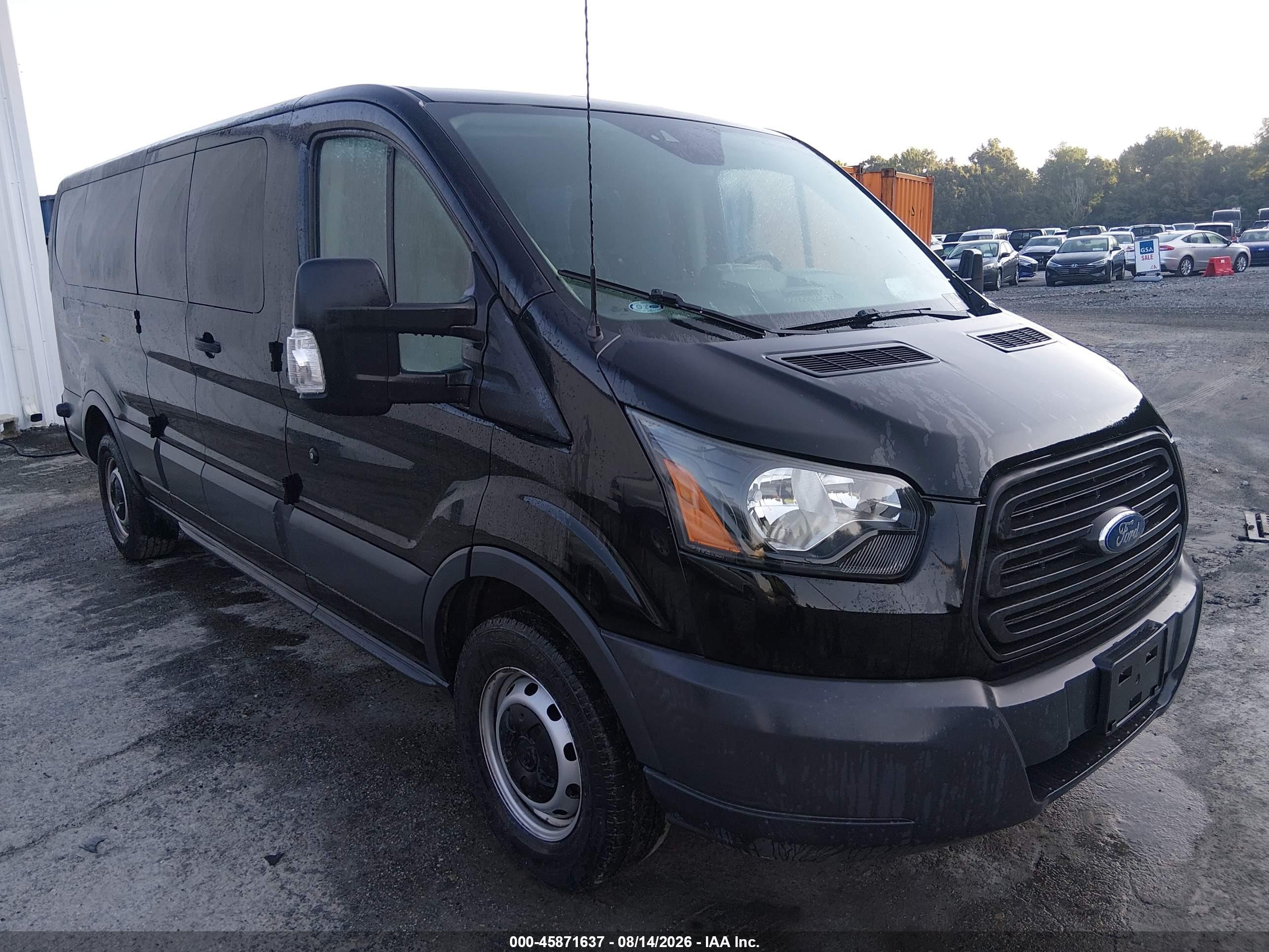 2018 Ford Transit-350 VIN 1FBZX2ZM5JKB43024 — IAAI salvage auction photo