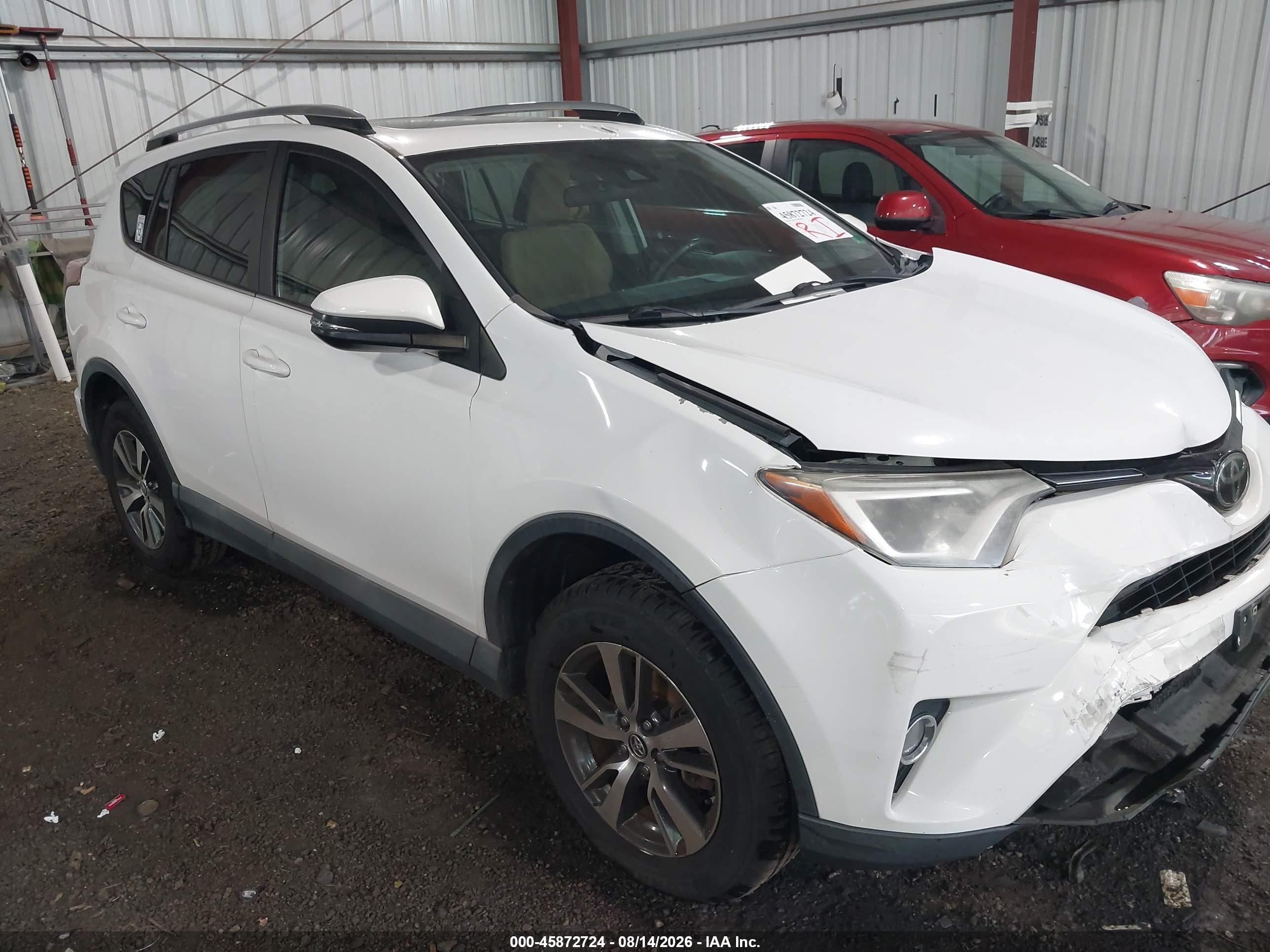 2017 Toyota RAV4 VIN 2T3WFREV6HW321436 — IAAI salvage auction photo