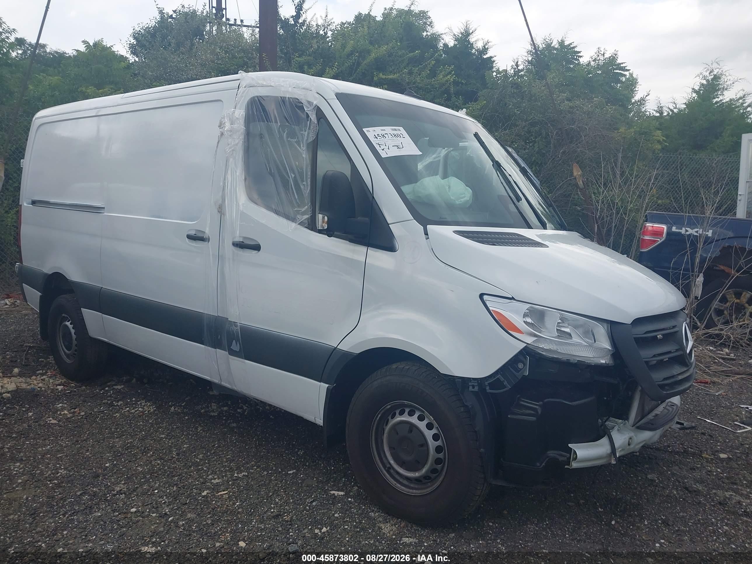 2025 Mercedes-Benz Sprinter VIN W1Y4KBHY5ST224962 — IAAI salvage auction photo