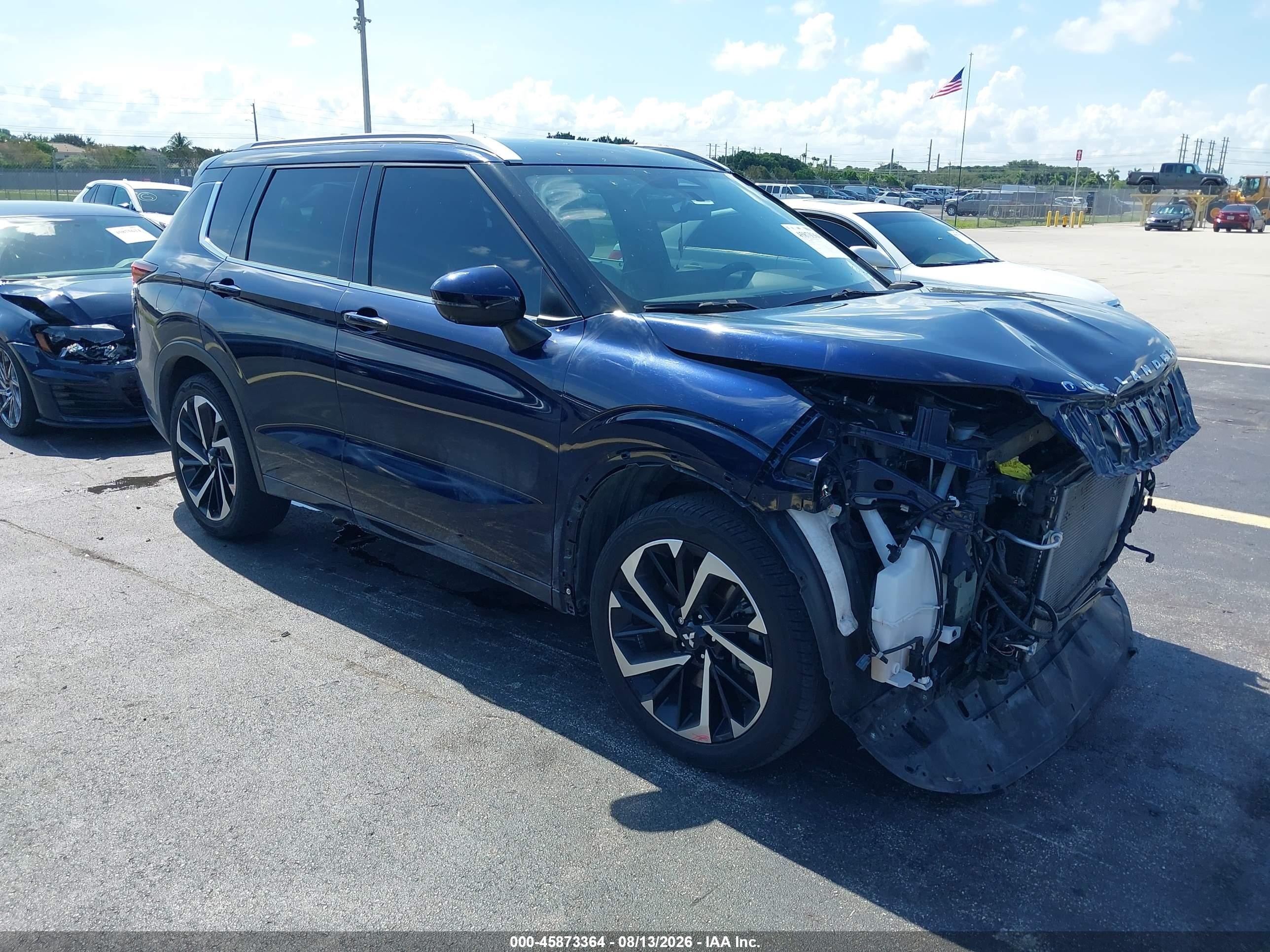 2022 Mitsubishi Outlander VIN JA4J3VA89NZ088654 — IAAI salvage auction photo