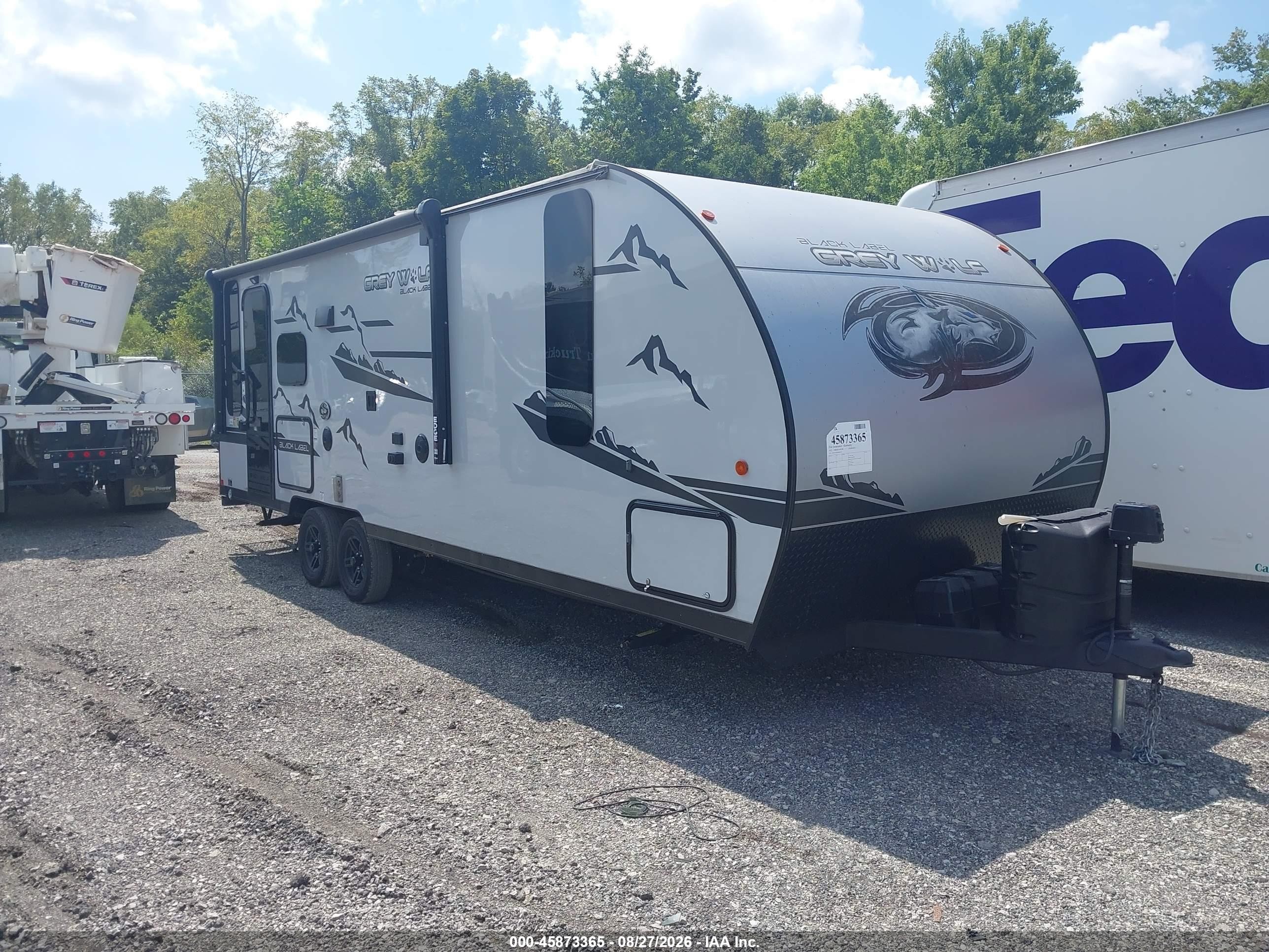 2022 Forest River Cherokee VIN 4X4TCKY20NK084543 — IAAI salvage auction photo
