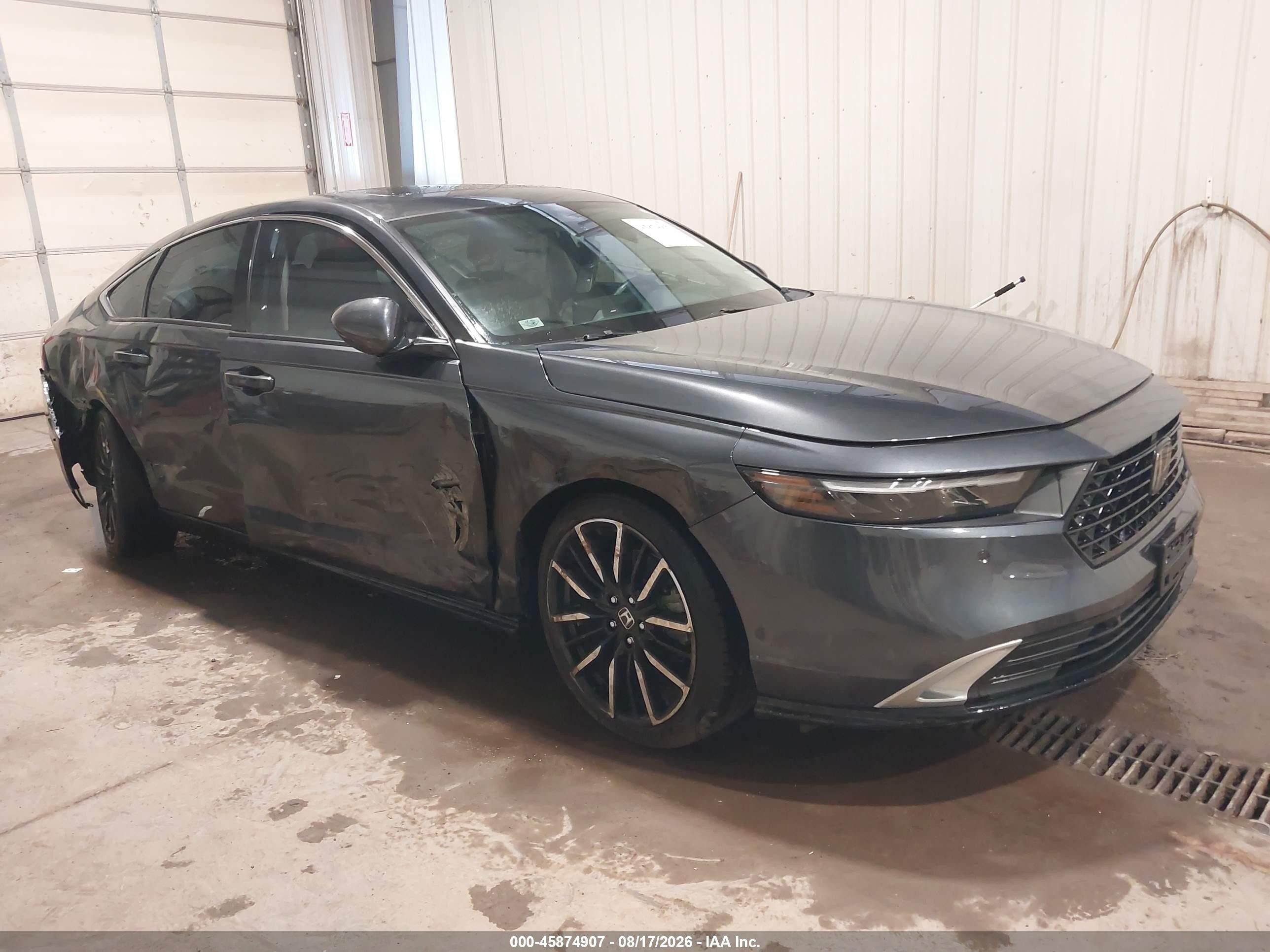 2024 Honda Accord VIN 1HGCY2F87RA089184 — IAAI salvage auction photo