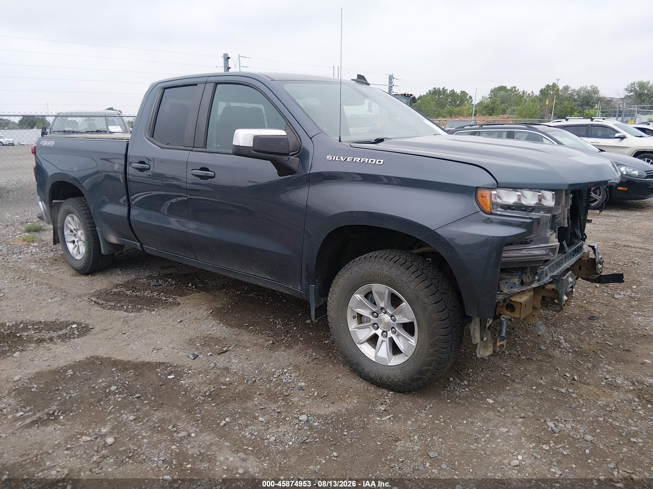 2020 Chevrolet Silverado 1500 VIN 1GCRYDED8LZ199317 — IAAI salvage auction photo