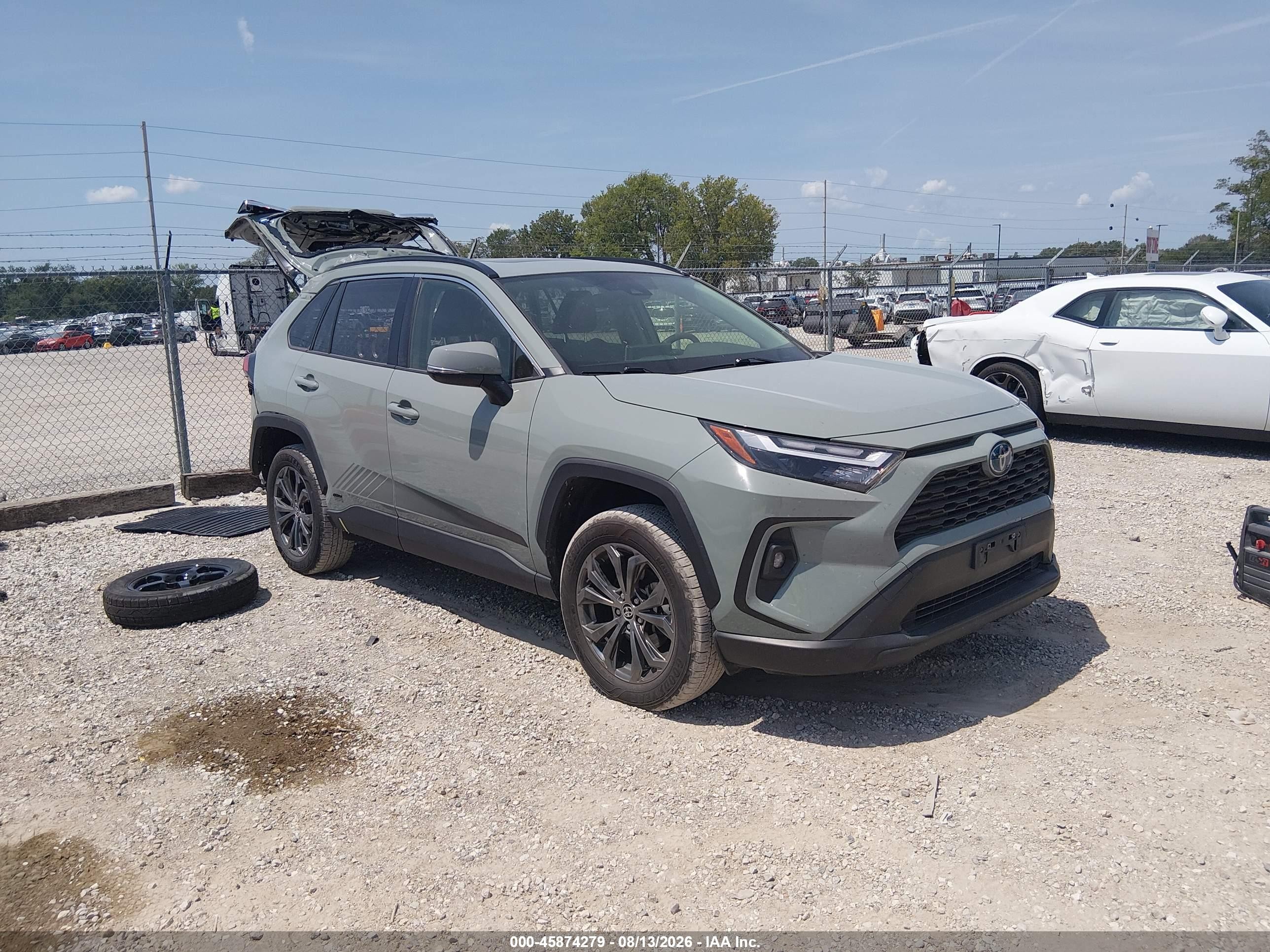 2023 Toyota RAV4 Hybrid VIN JTMB6RFV7PD095304 — IAAI salvage auction photo
