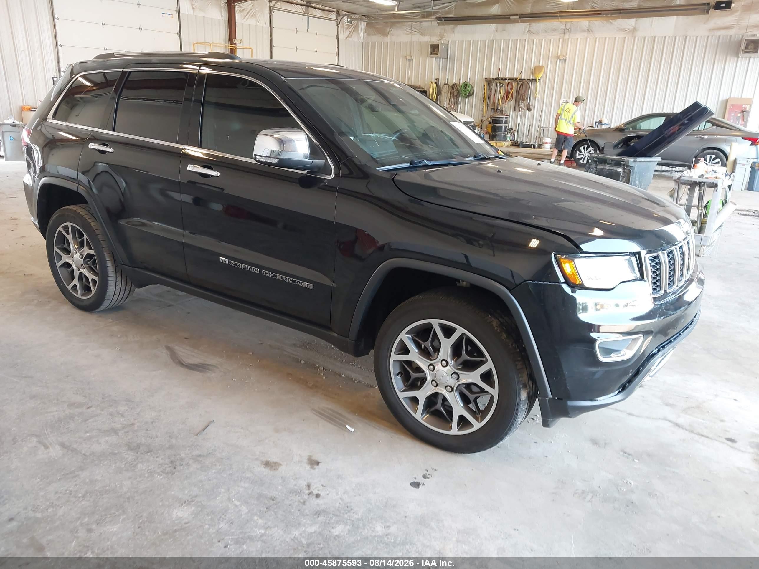2022 Jeep Grand Cherokee WK VIN 1C4RJFBG1NC141554 — IAAI salvage auction photo