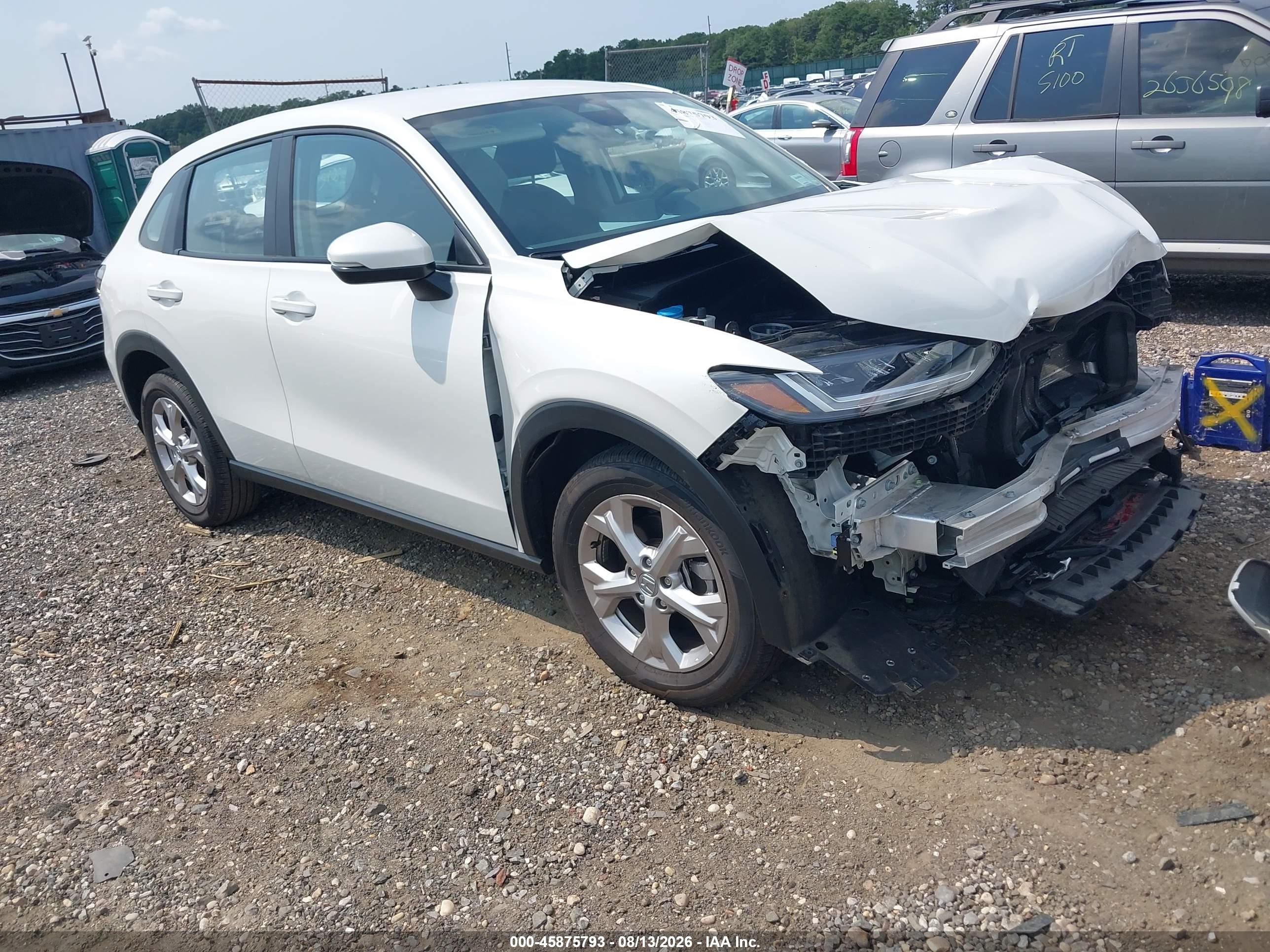 2025 Honda HR-V VIN 3CZRZ2H34SM713369 — IAAI salvage auction photo