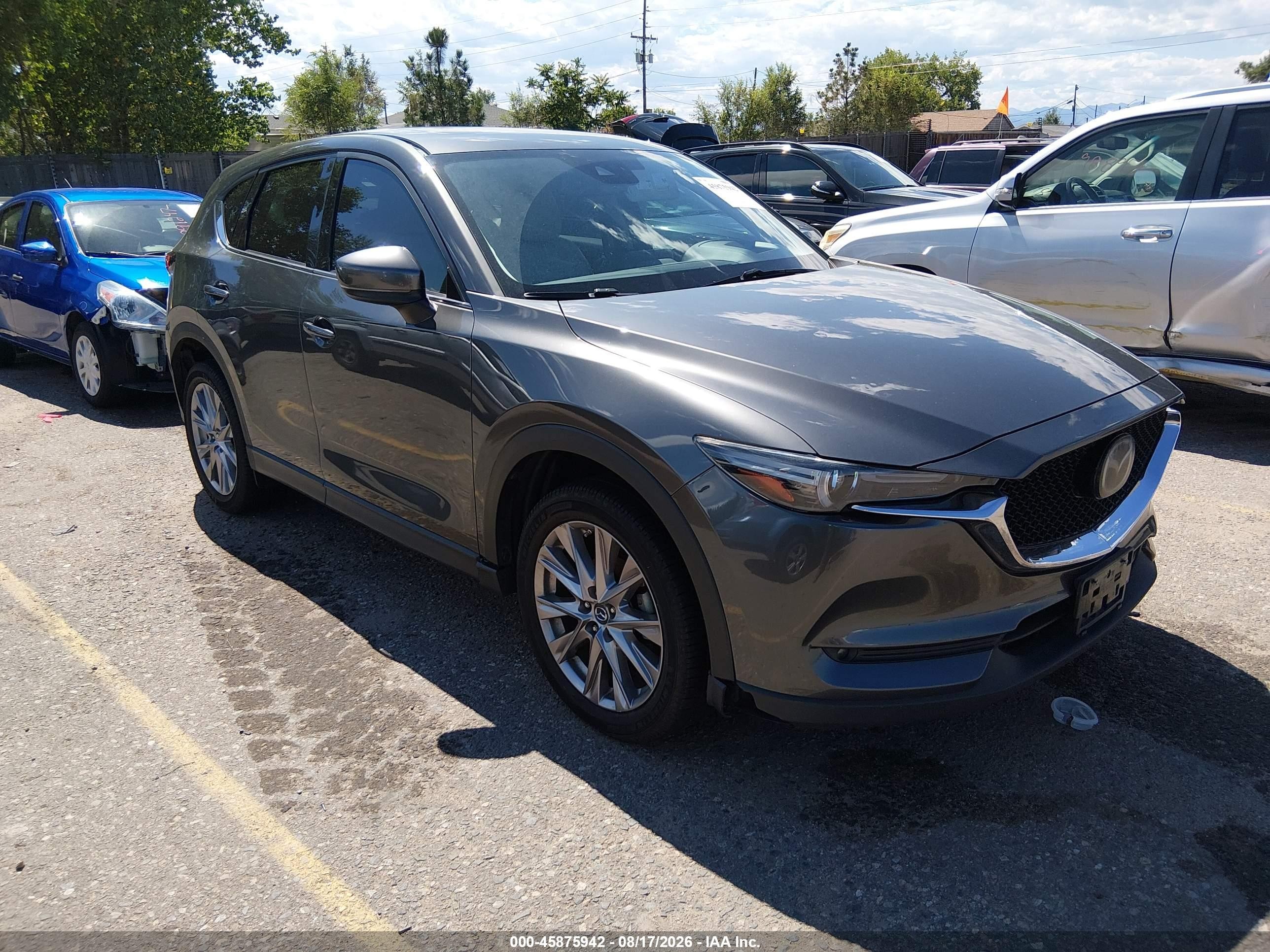 2019 Mazda CX-5 VIN JM3KFBDM4K0533687 — IAAI salvage auction photo