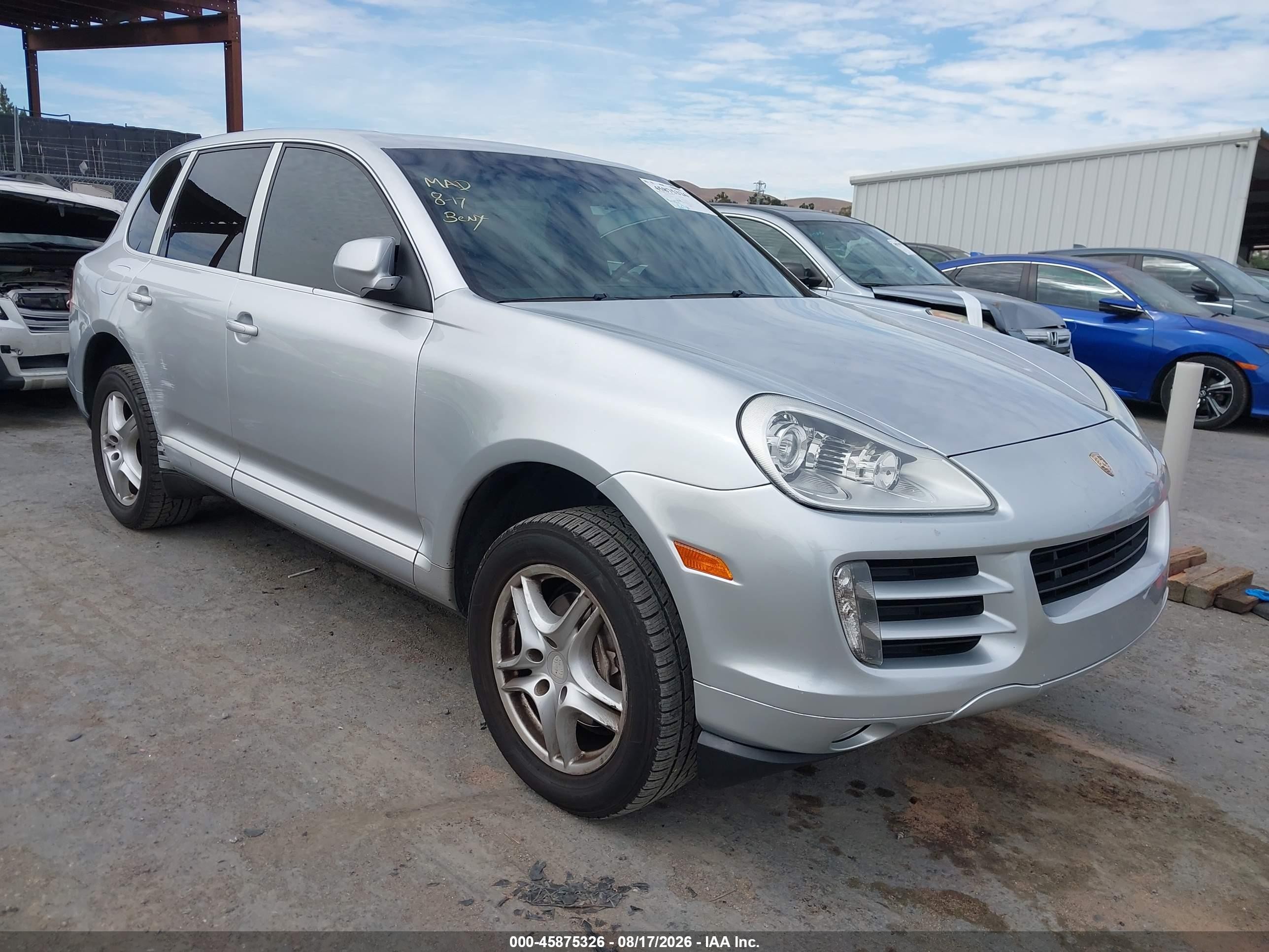 2010 Porsche Cayenne VIN WP1AA2AP9ALA02191 IAAI salvage auction — Side, Salvage (Georgia), sold $1,100 on 2026-09-12 (photo 1)