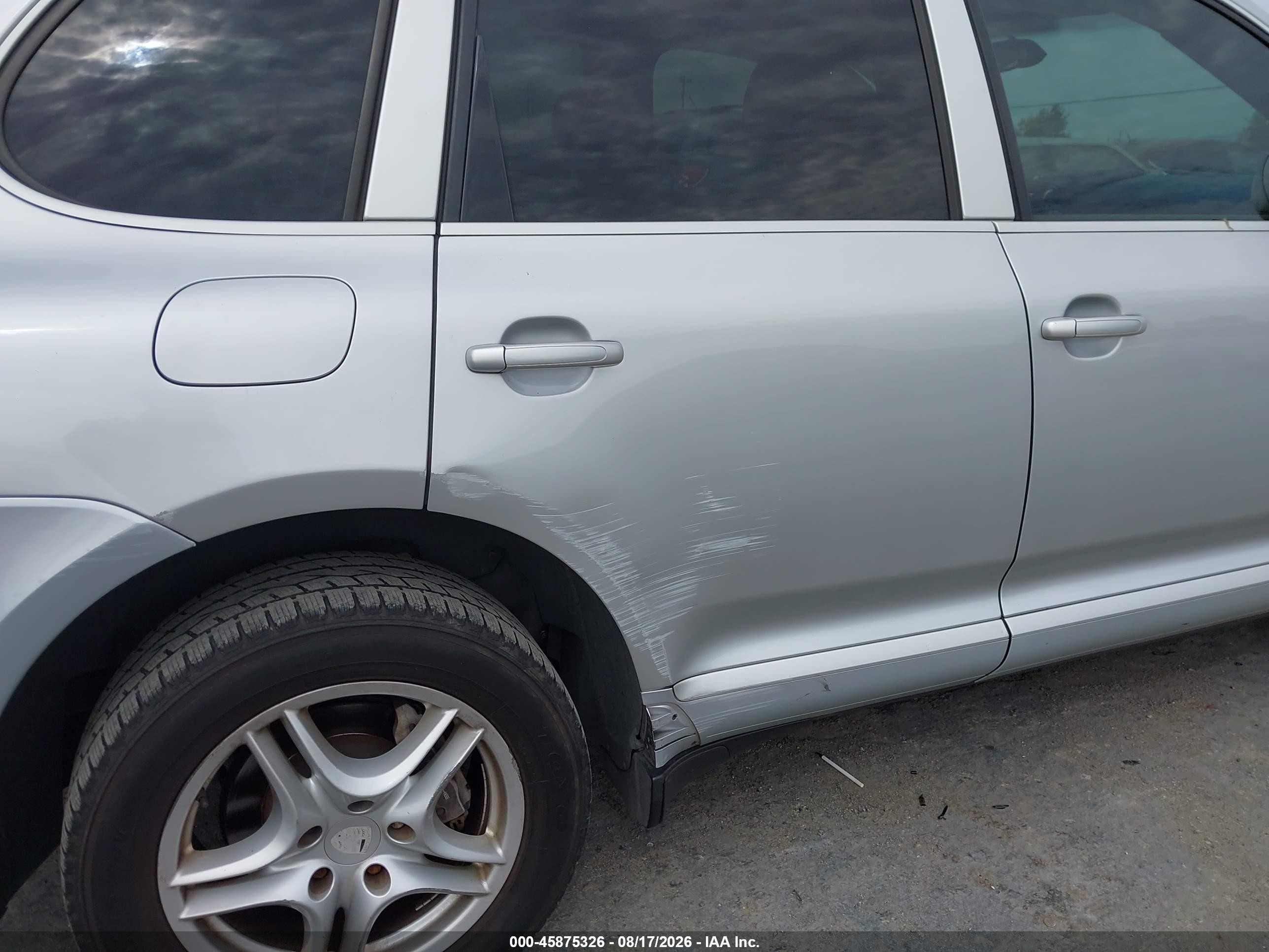 2010 Porsche Cayenne VIN WP1AA2AP9ALA02191 IAAI salvage auction — Side, Salvage (Georgia), sold $1,100 on 2026-09-12 (photo 6)