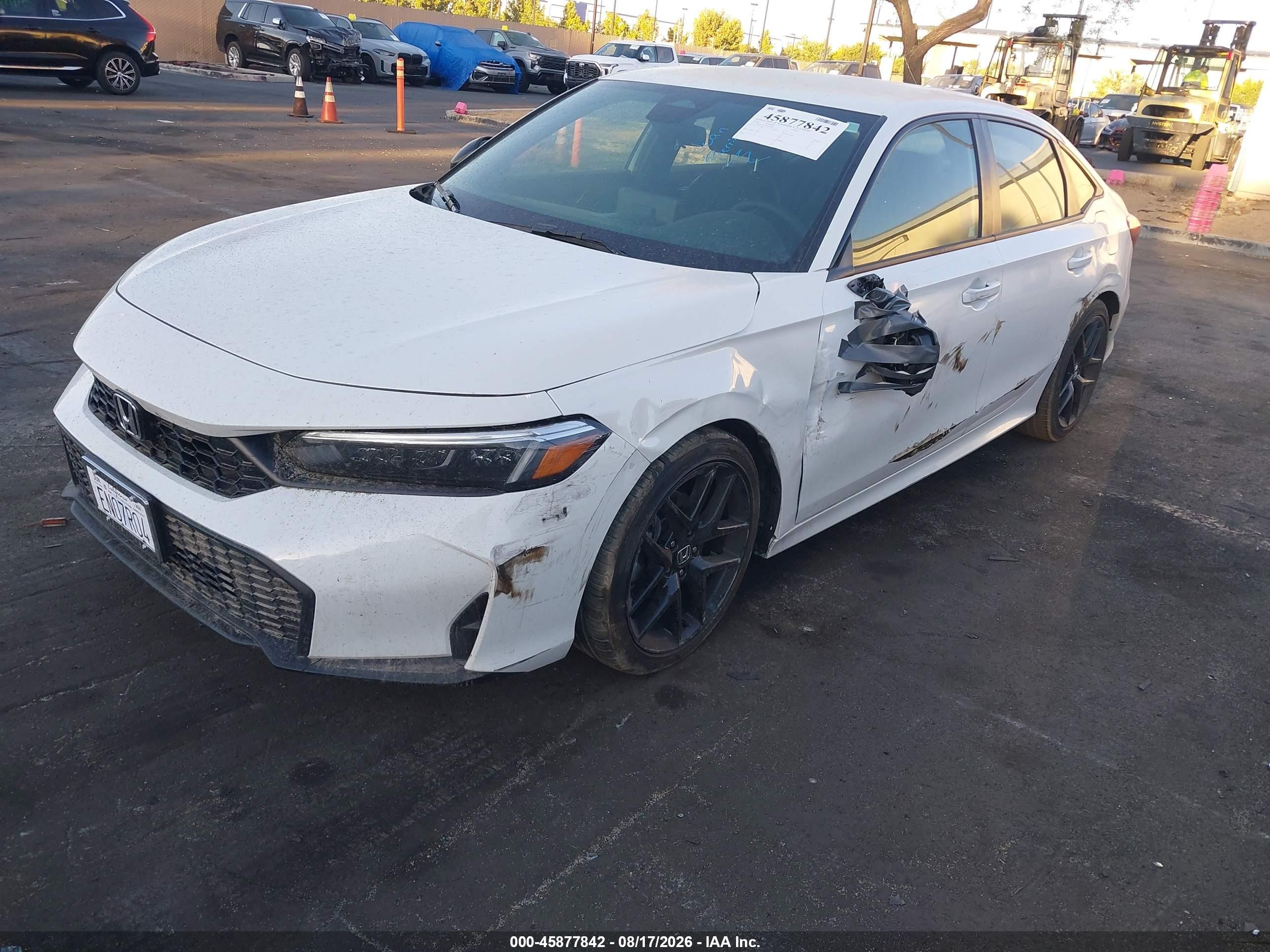 2026 Honda Civic VIN 2HGFE2F59TH562068 IAAI salvage auction — Side, Salvage Certificate (California), sold $12,000 on 2026-09-13 (photo 2)