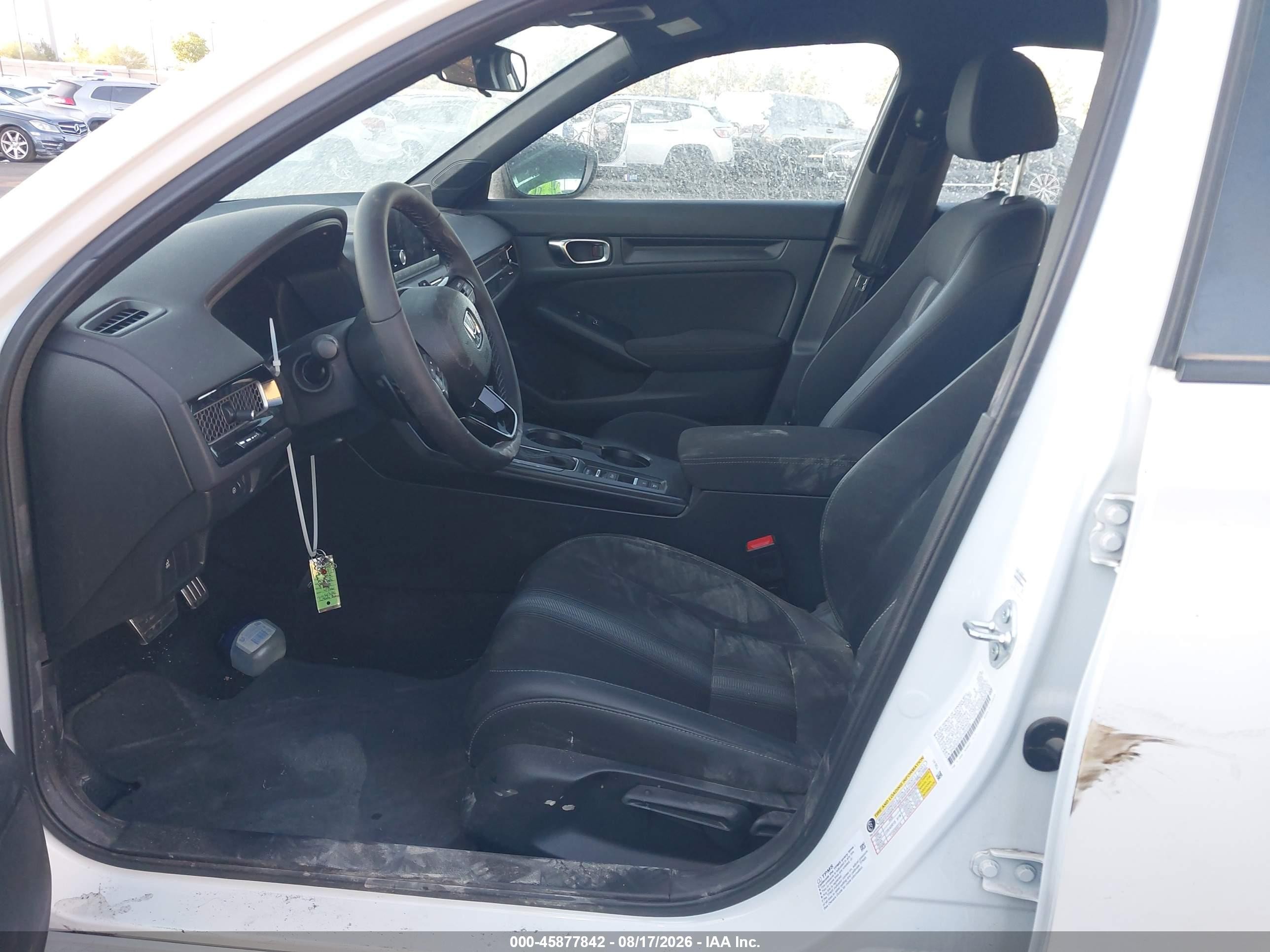 2026 Honda Civic VIN 2HGFE2F59TH562068 IAAI salvage auction — Side, Salvage Certificate (California), sold $12,000 on 2026-09-13 (photo 5)