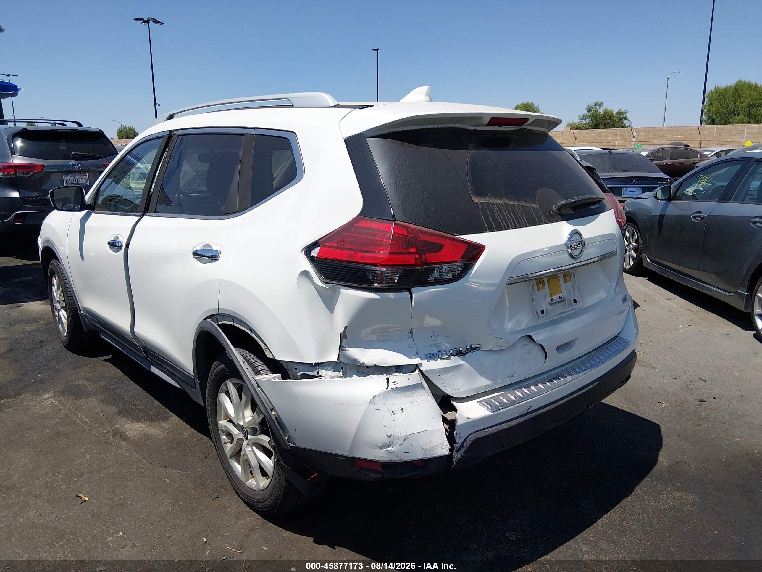 2017 Nissan Rogue VIN JN8AT2MT5HW134544 IAAI salvage auction — Rear End, Salvage Certificate (California), sold $1,800 on 2026-09-14 (photo 6)