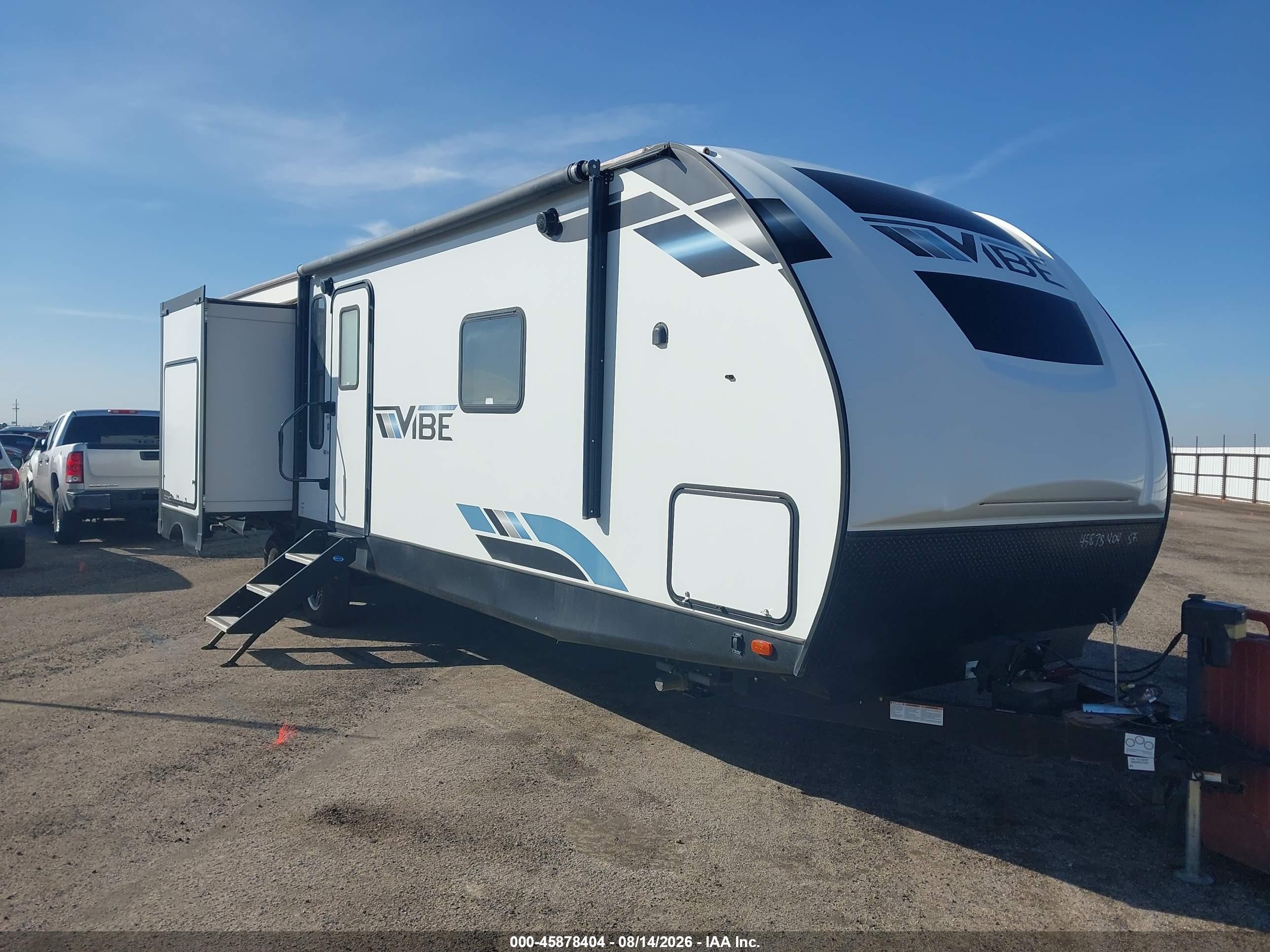 2021 Forest River Vibe VIN 4X4TVBG27M4117729 — IAAI salvage auction photo