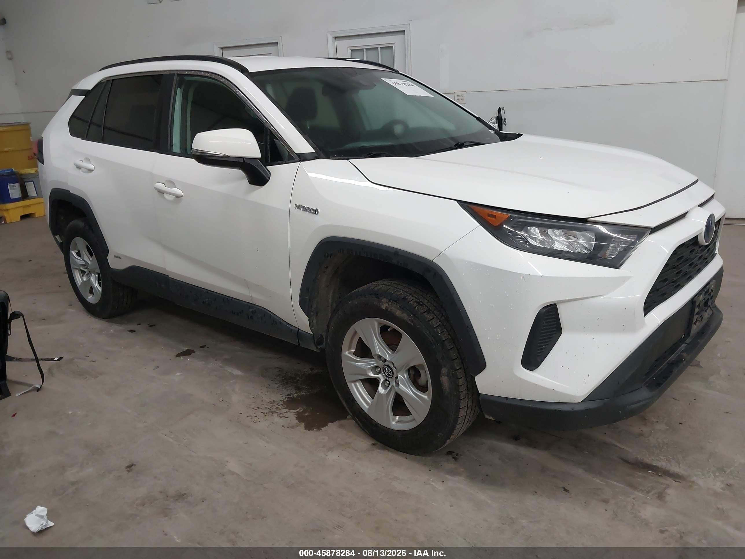 2019 Toyota RAV4 Hybrid VIN 2T3MWRFV8KW003184 — IAAI salvage auction photo