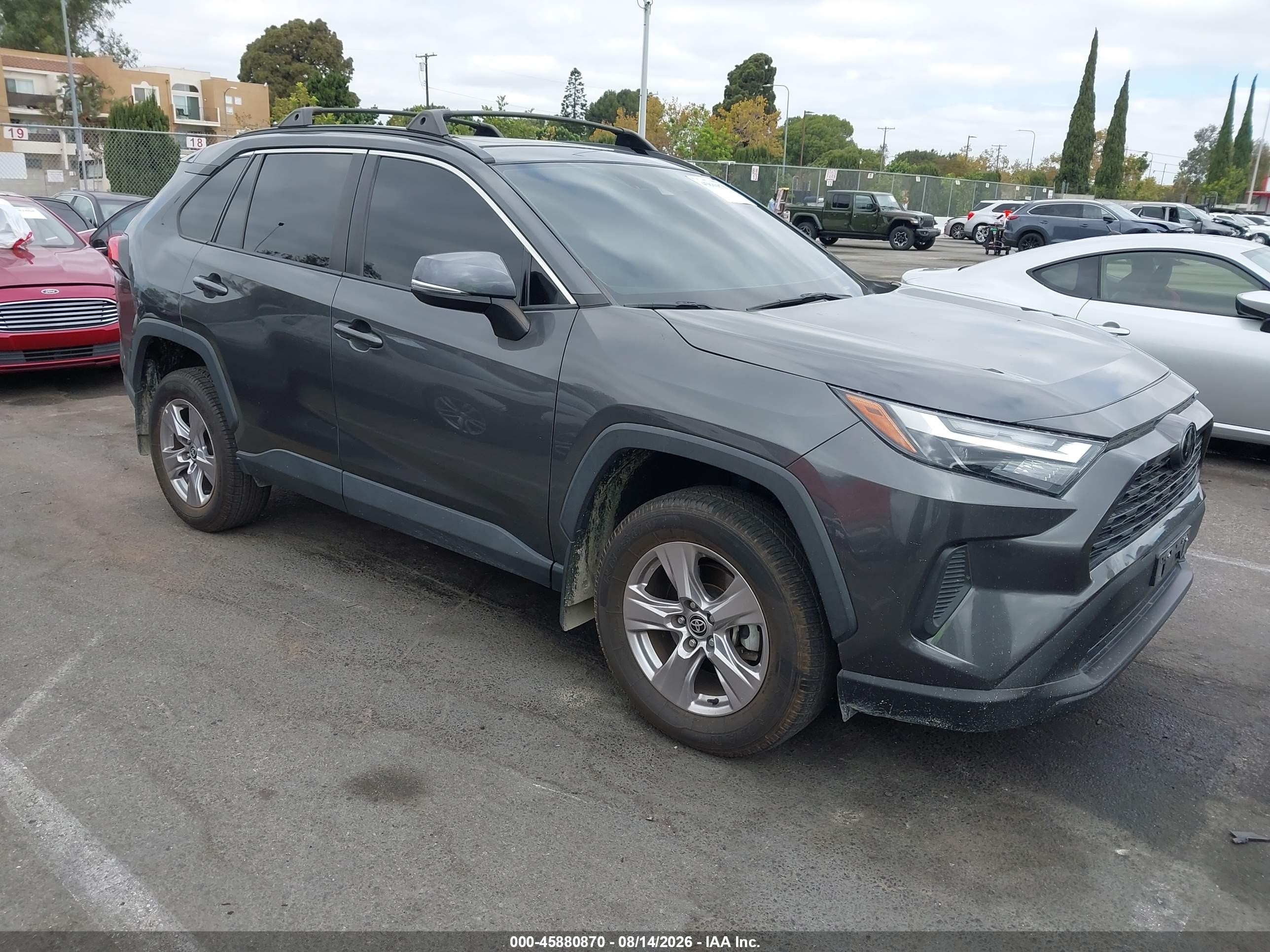 2023 Toyota RAV4 VIN 2T3W1RFV5PW243789 — IAAI salvage auction photo