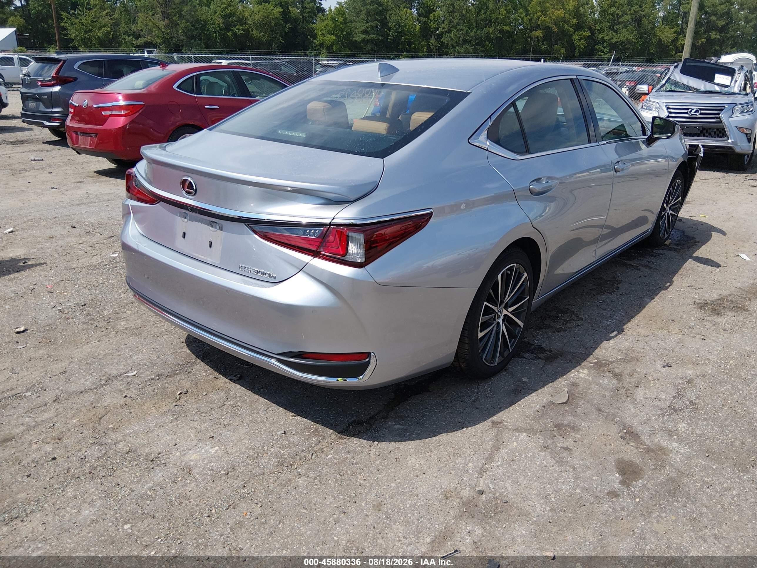 2024 Lexus ES VIN 58ADA1C14RU042528 IAAI salvage auction — Front End, Salvage (Virginia), sold $14,900 on 2026-08-27 (photo 4)