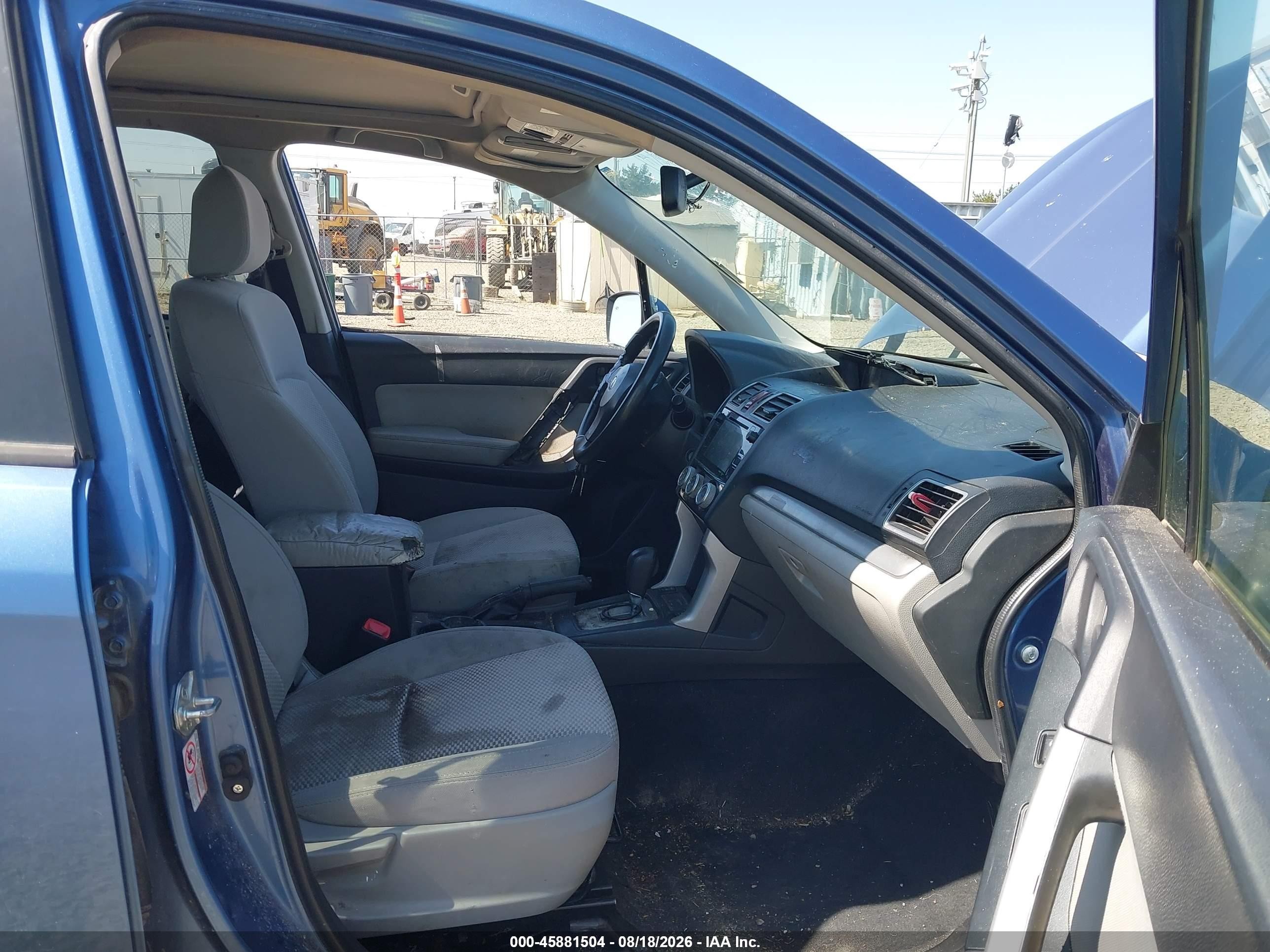 2016 Subaru Forester VIN JF2SJADC2GH521587 IAAI salvage auction — Normal Wear, Peddle Clear Public-Restricted (Oregon), sold $2,500 on 2026-09-10 (photo 5)