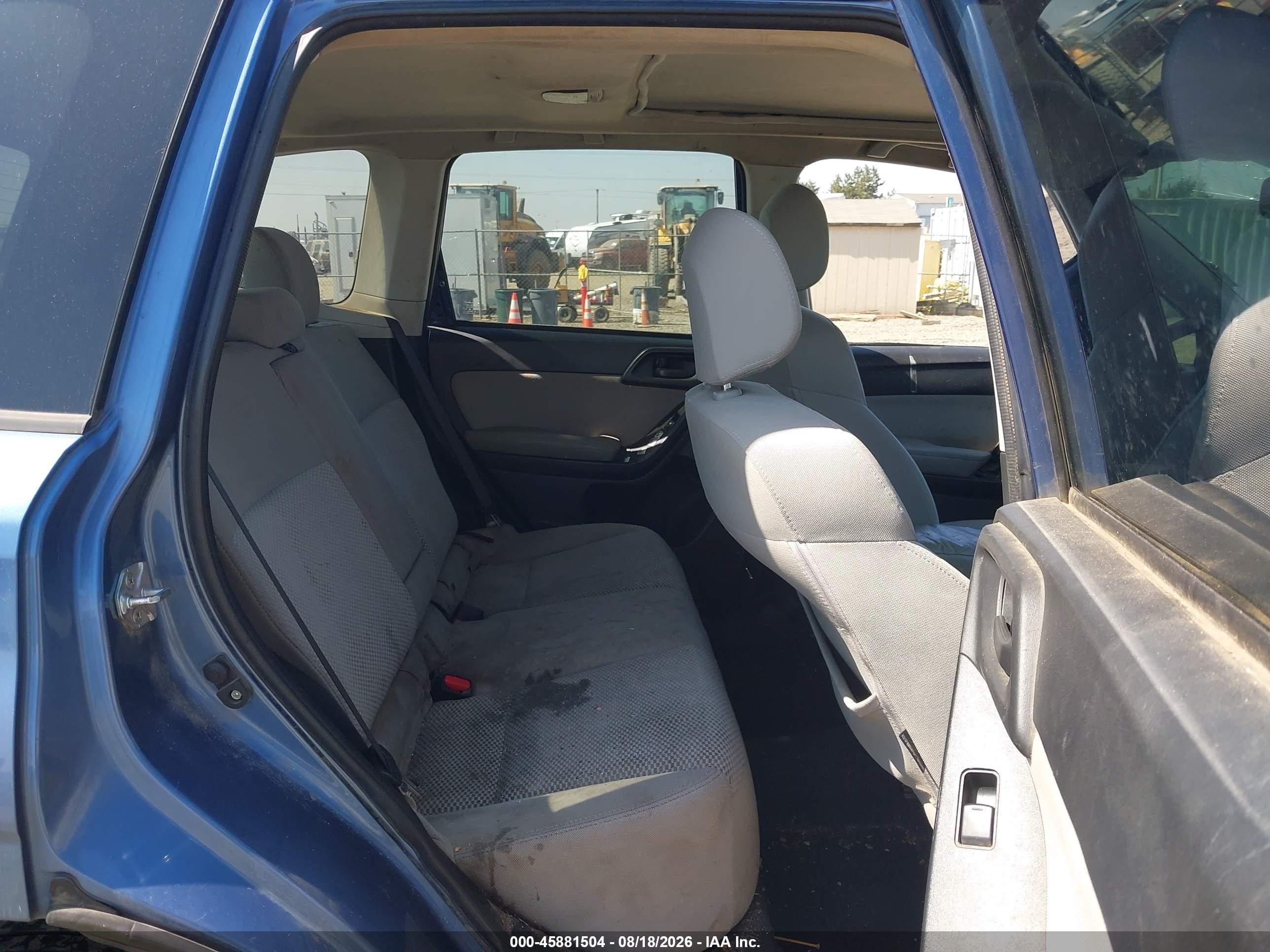 2016 Subaru Forester VIN JF2SJADC2GH521587 IAAI salvage auction — Normal Wear, Peddle Clear Public-Restricted (Oregon), sold $2,500 on 2026-09-10 (photo 8)
