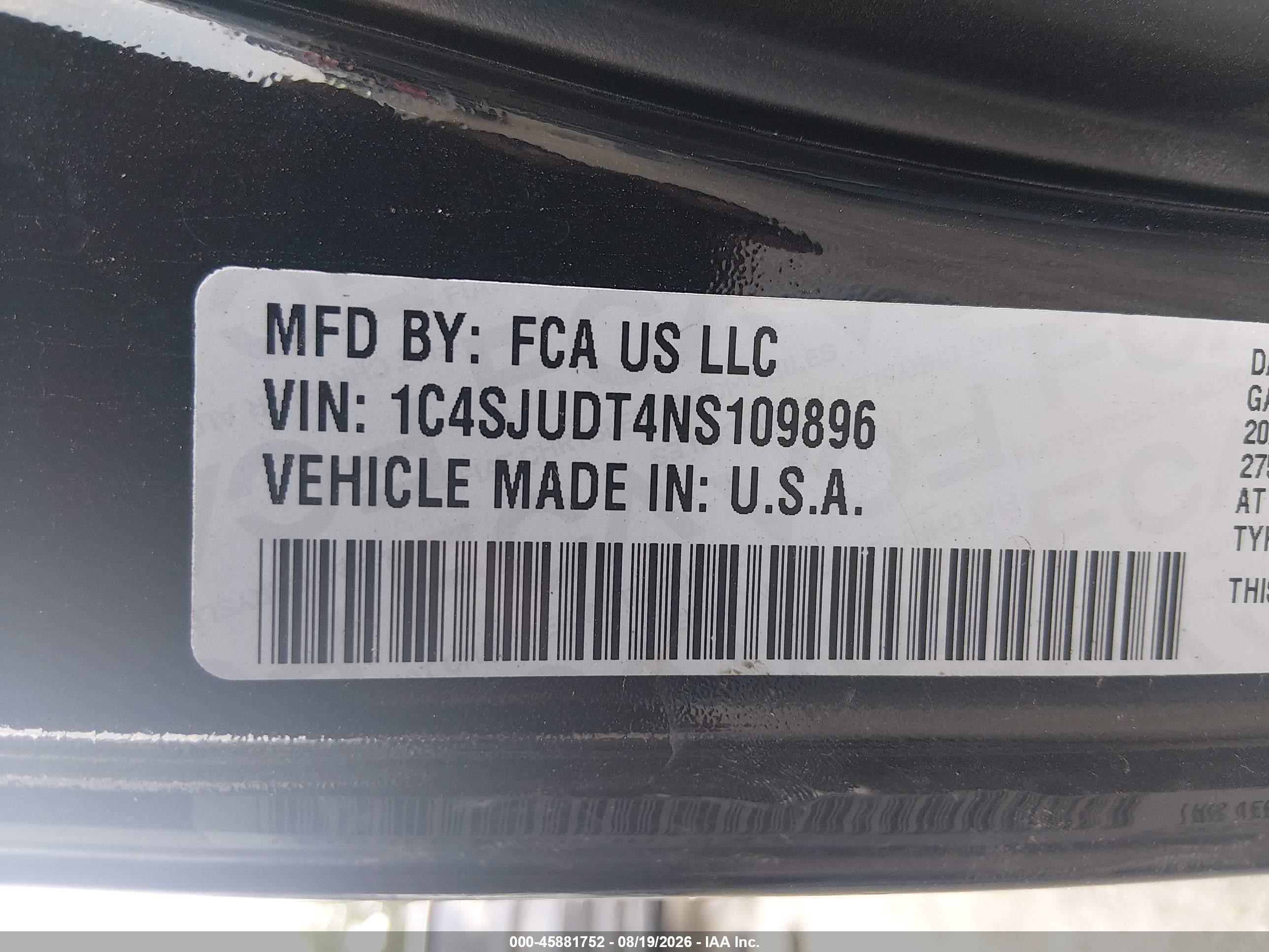 2022 Jeep Grand wagoneer VIN 1C4SJUDT4NS109896 IAAI salvage auction — Side, Clear (South Carolina), sold $10,000 on 2026-10-14 (photo 9)